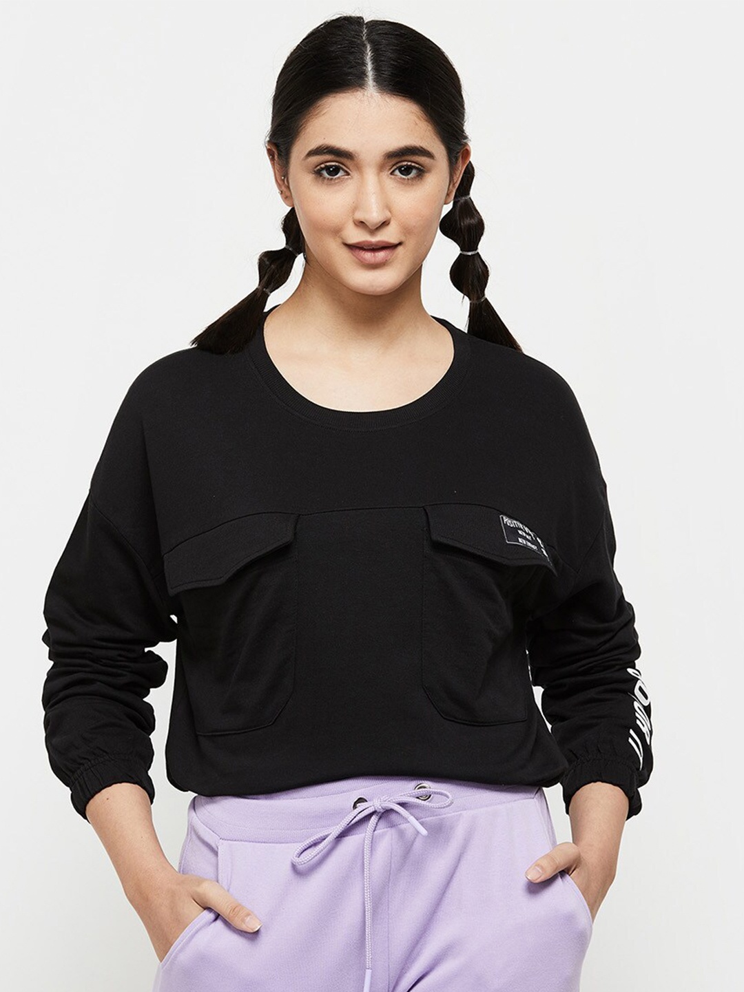 

Max Women Solid Cotton Sweatshirt, Black