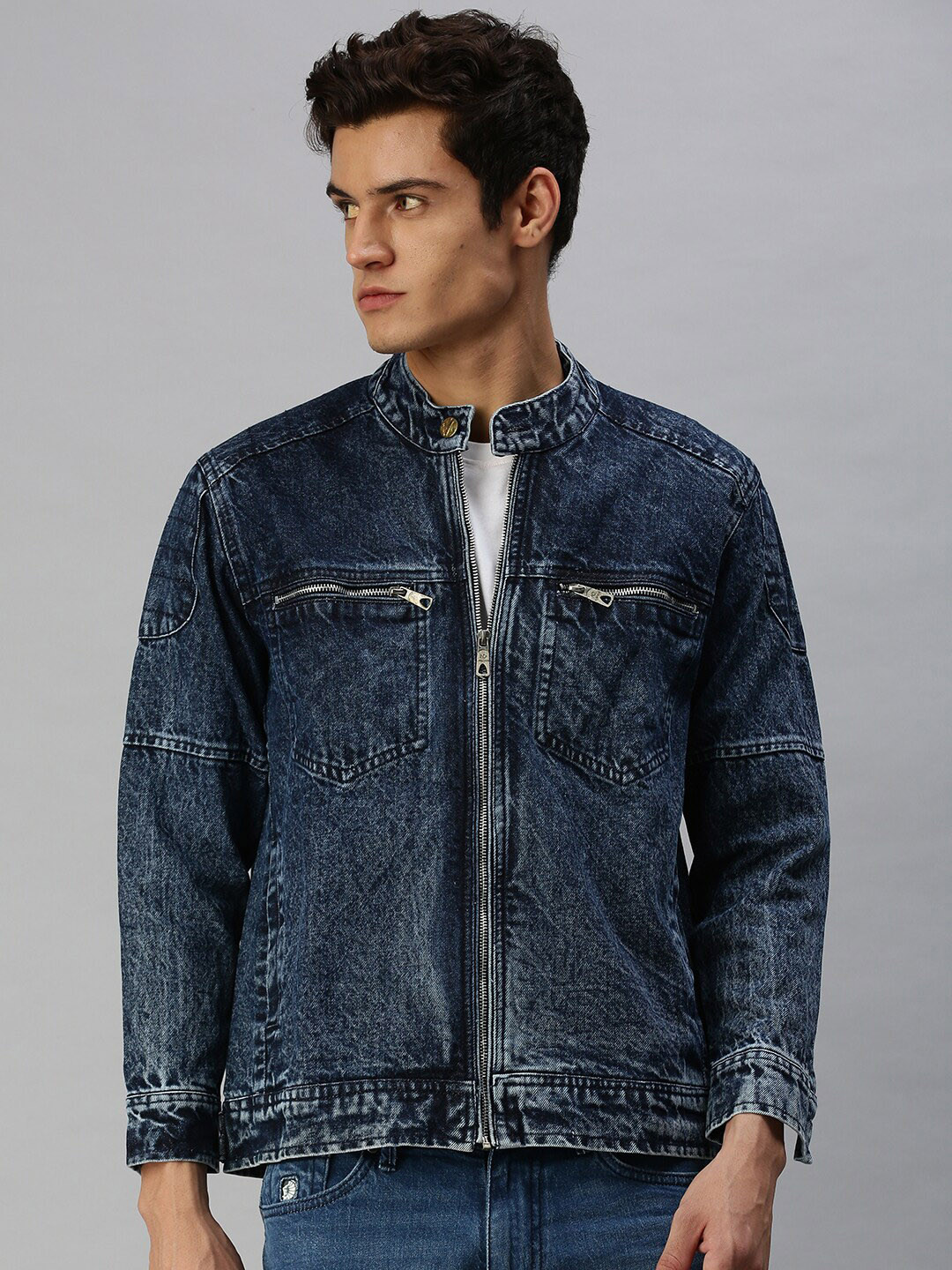 

VOXATI Men Washed Denim Jacket, Blue