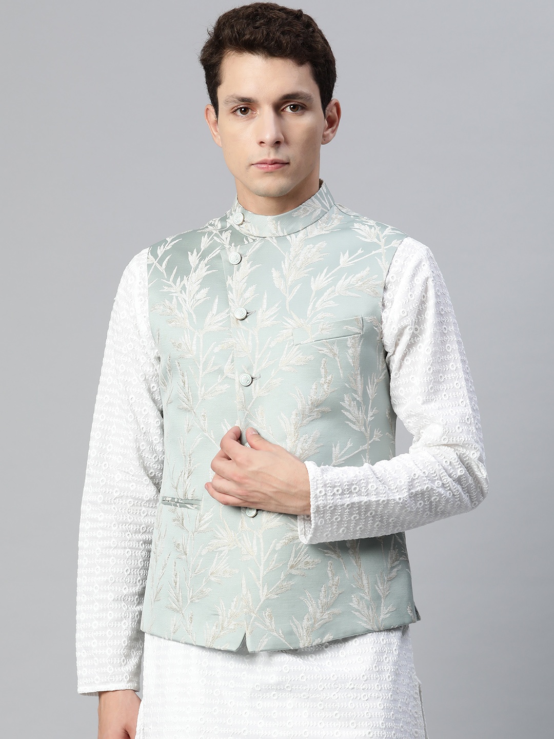 

MANQ Men Green & Silver Ethnic Motifs Jaquard Woven Design Nehru Jacket