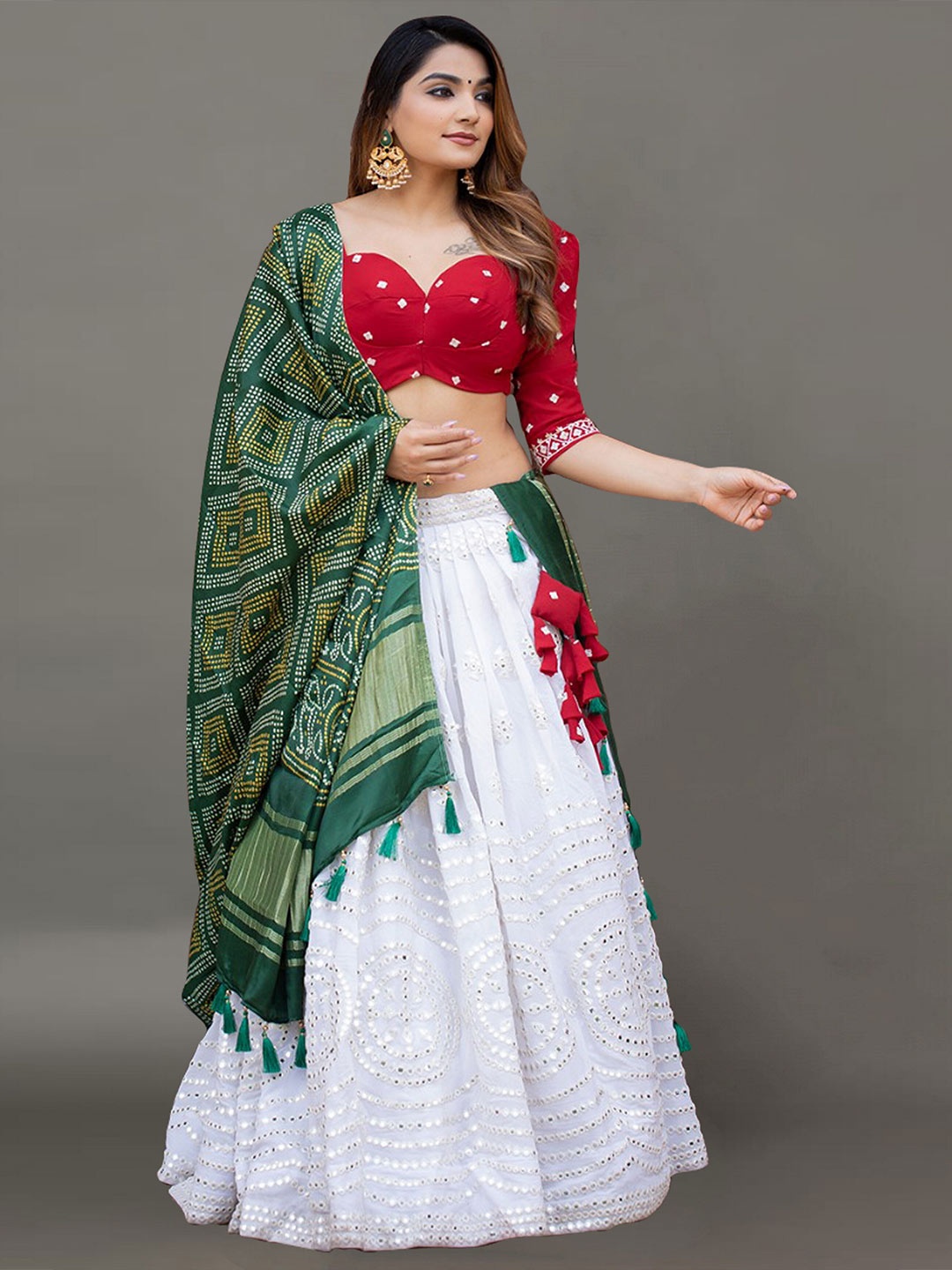

Ekta Textiles White & Red Semi-Stitched Lehenga & Unstitched Blouse With Dupatta
