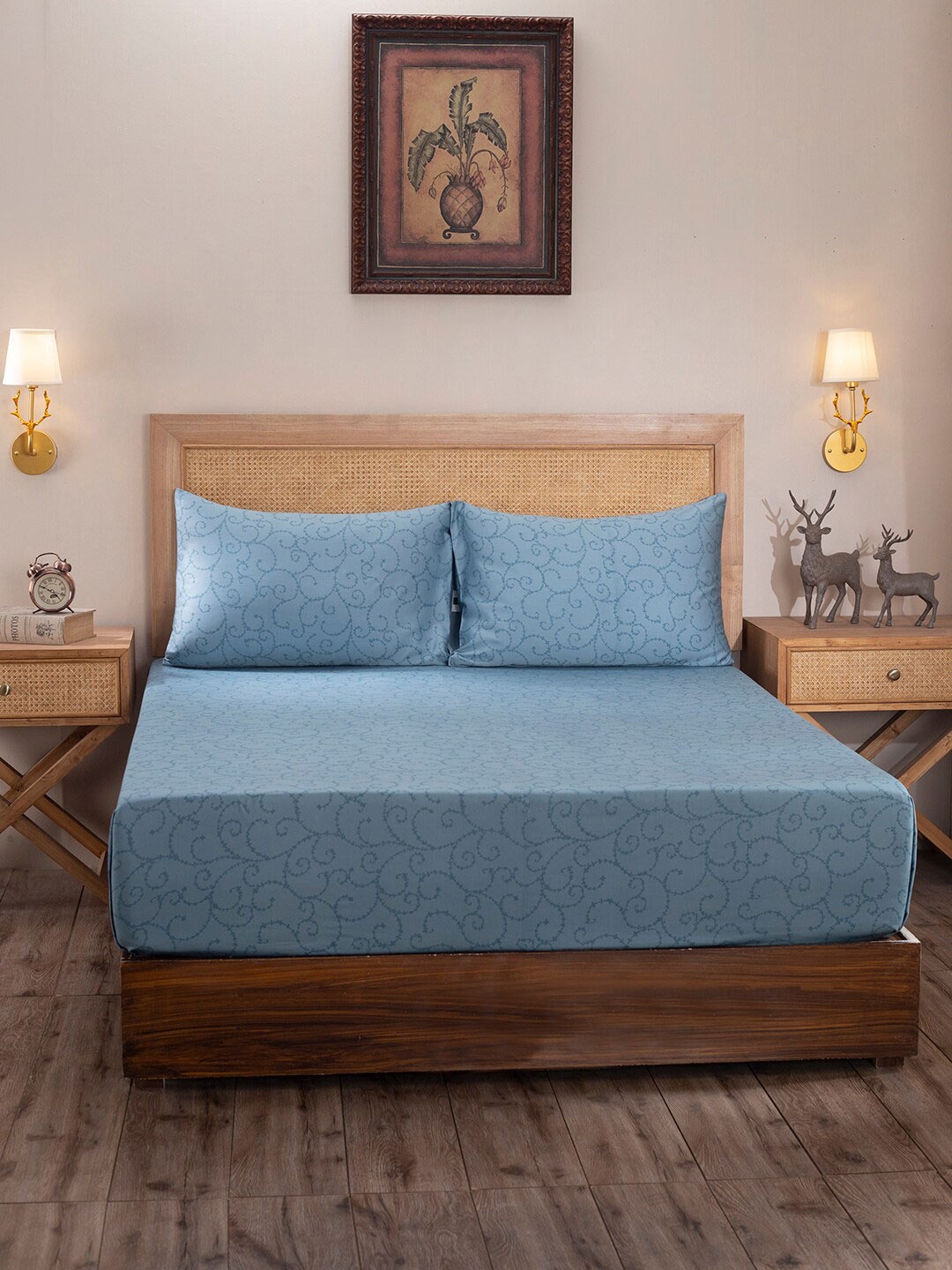 

MASPAR Blue Floral 400 TC King Bedsheet with 2 Pillow Covers