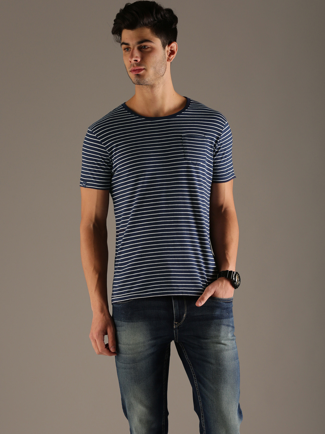 

Flying Machine Men Navy White Striped Round Neck Pure Cotton T-shirt, Navy blue