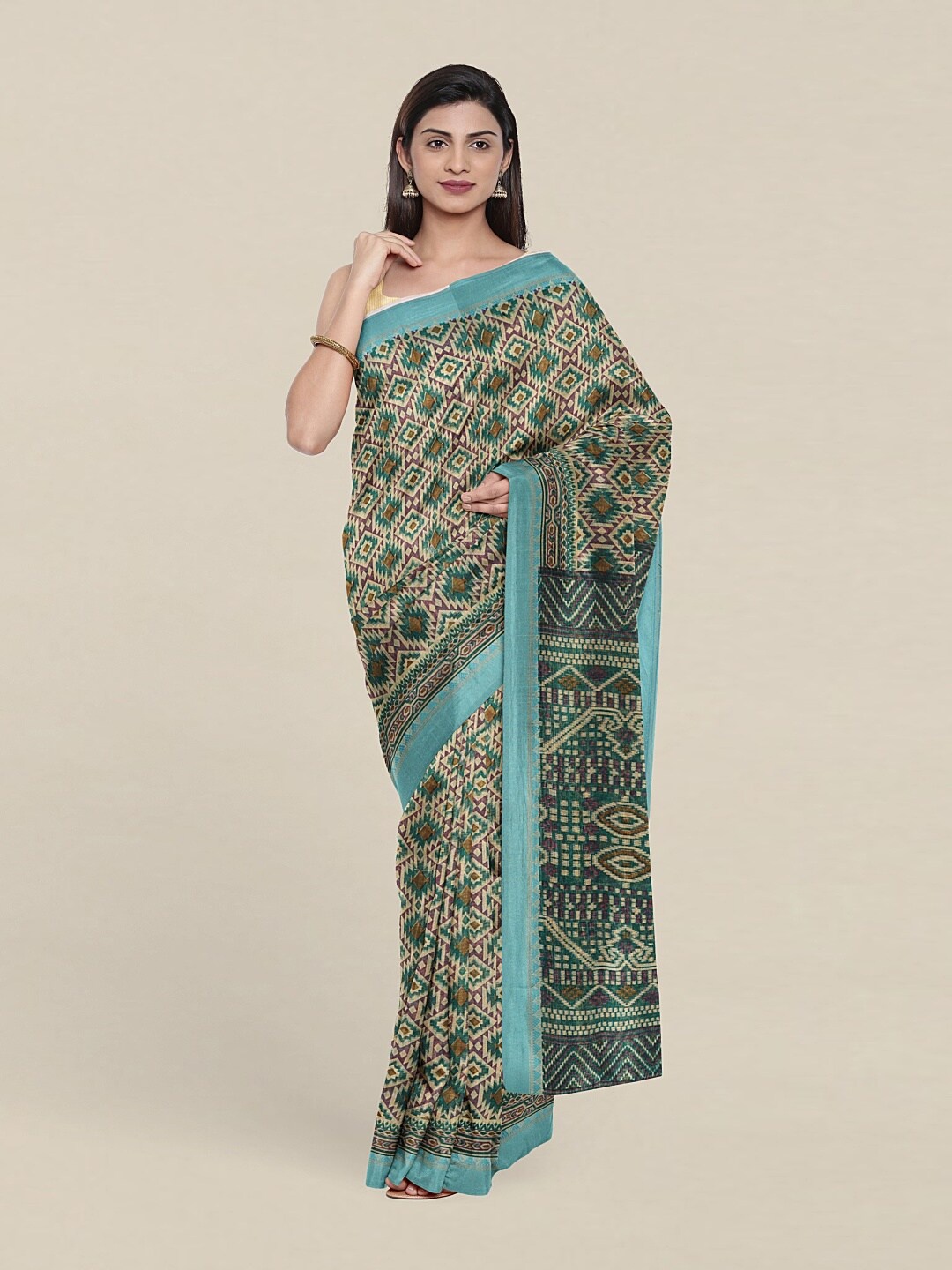 

Pothys Blue & Green Ethnic Motifs Printed Saree