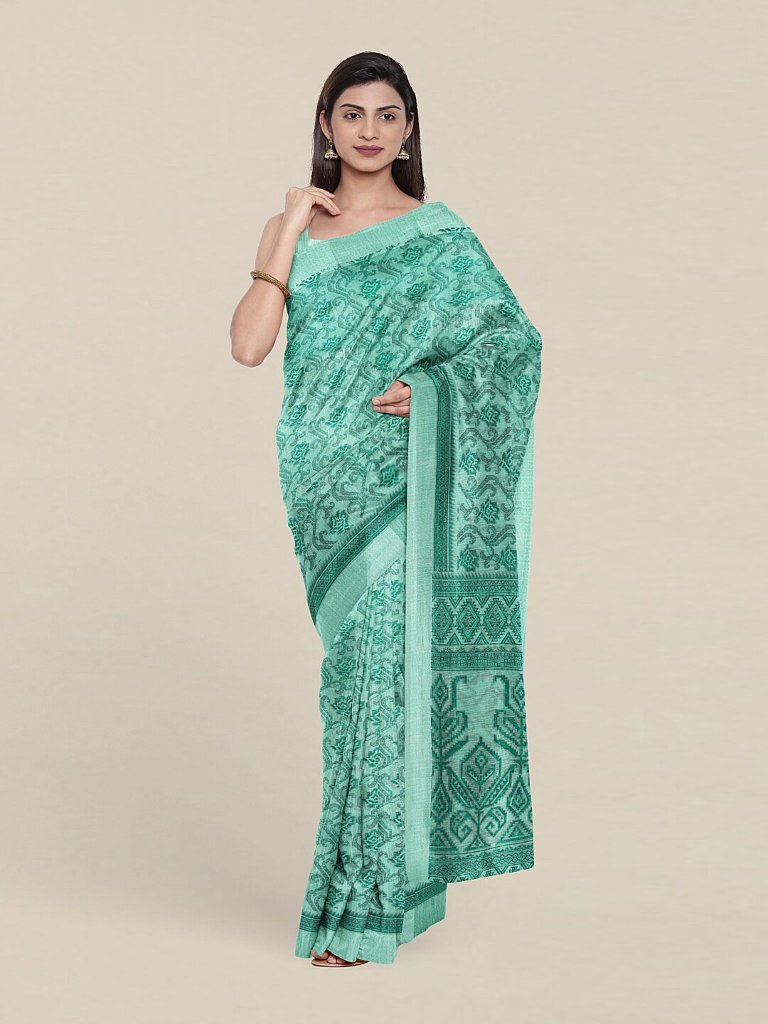 

Pothys Green & Grey Floral Printed Saree