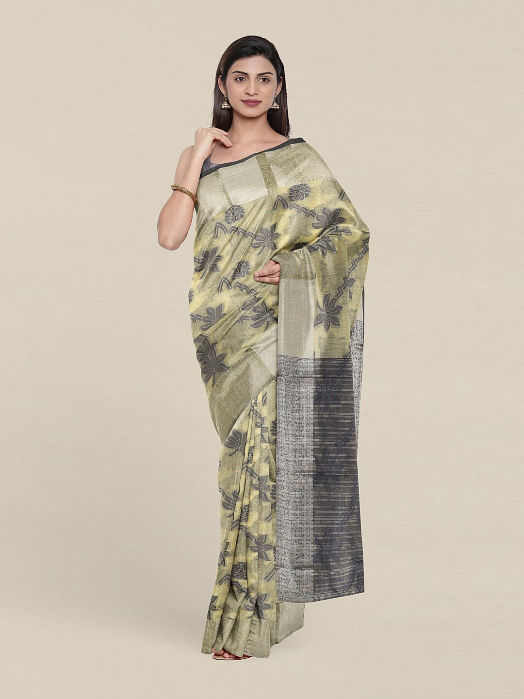 

Pothys Yellow & Cream-Coloured Floral Woven Design Saree