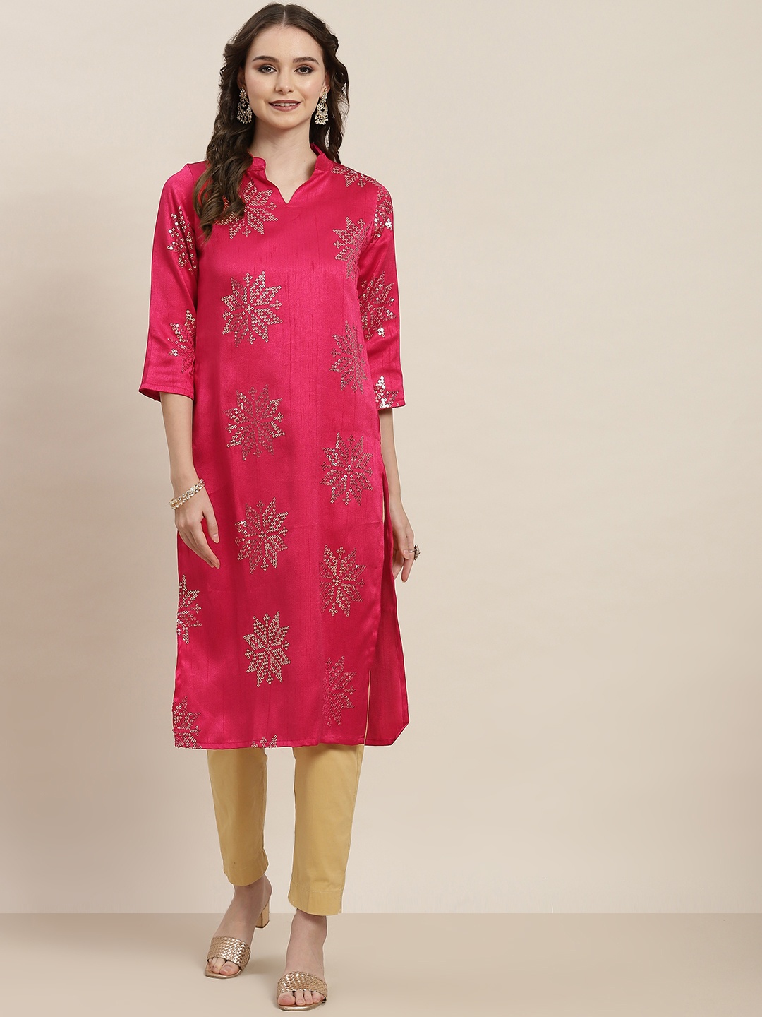 

Tikhi Imli Women Floral Kurta, Magenta