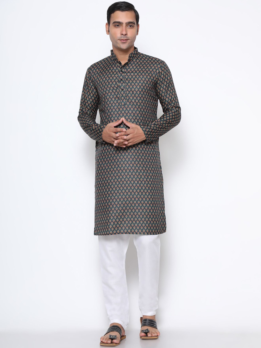 

Phenav Men Floral Printed Kurta, Black