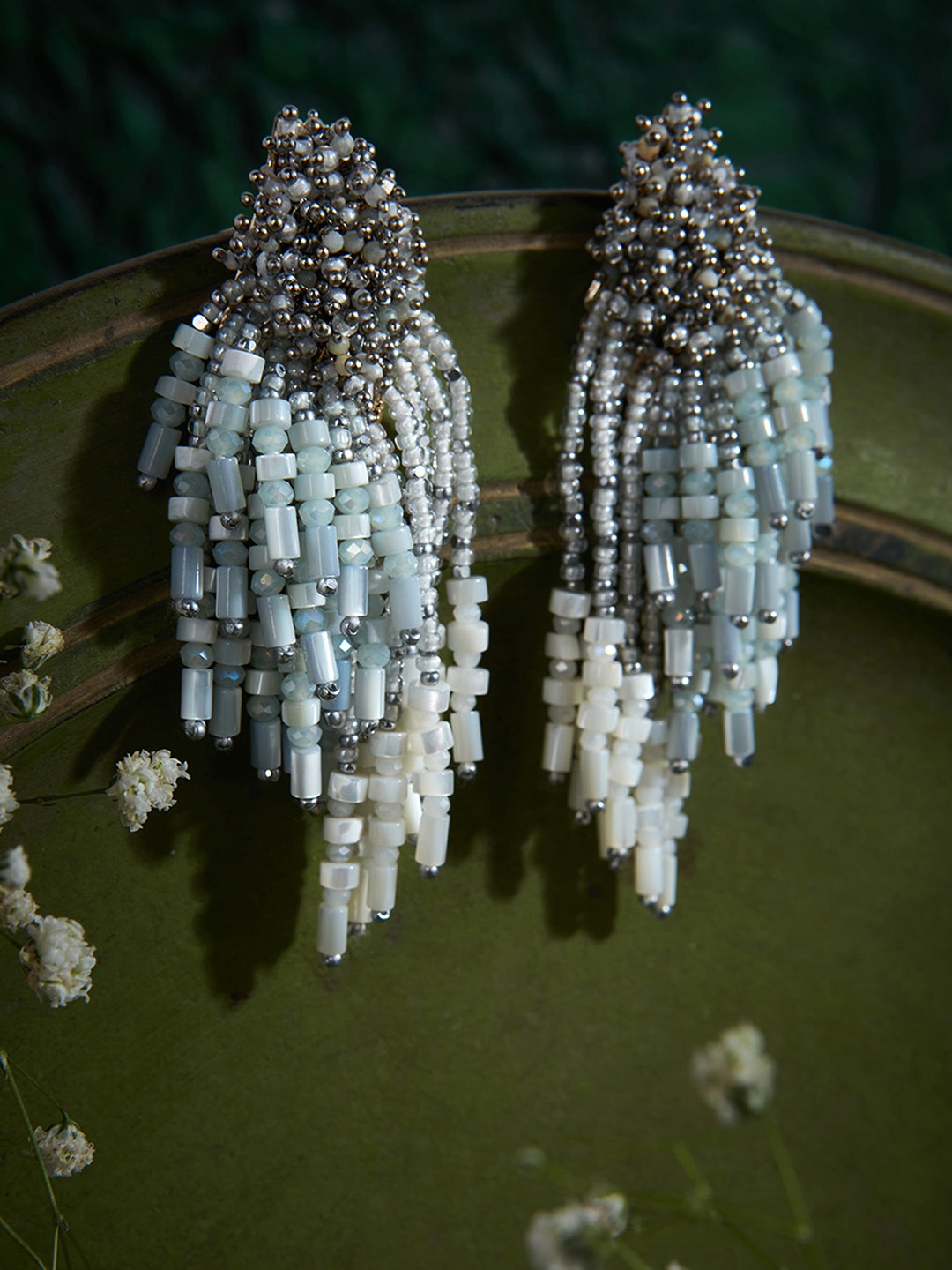 

D'oro Contemporary Drop Earrings, White