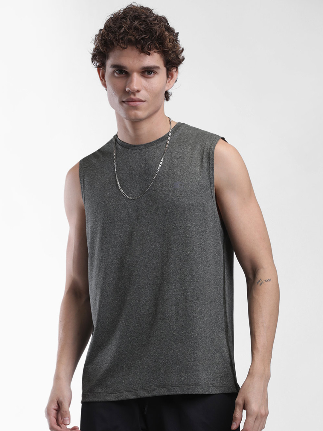 

STARTER Men Solid Regular Fit Innerwear Vest, Olive