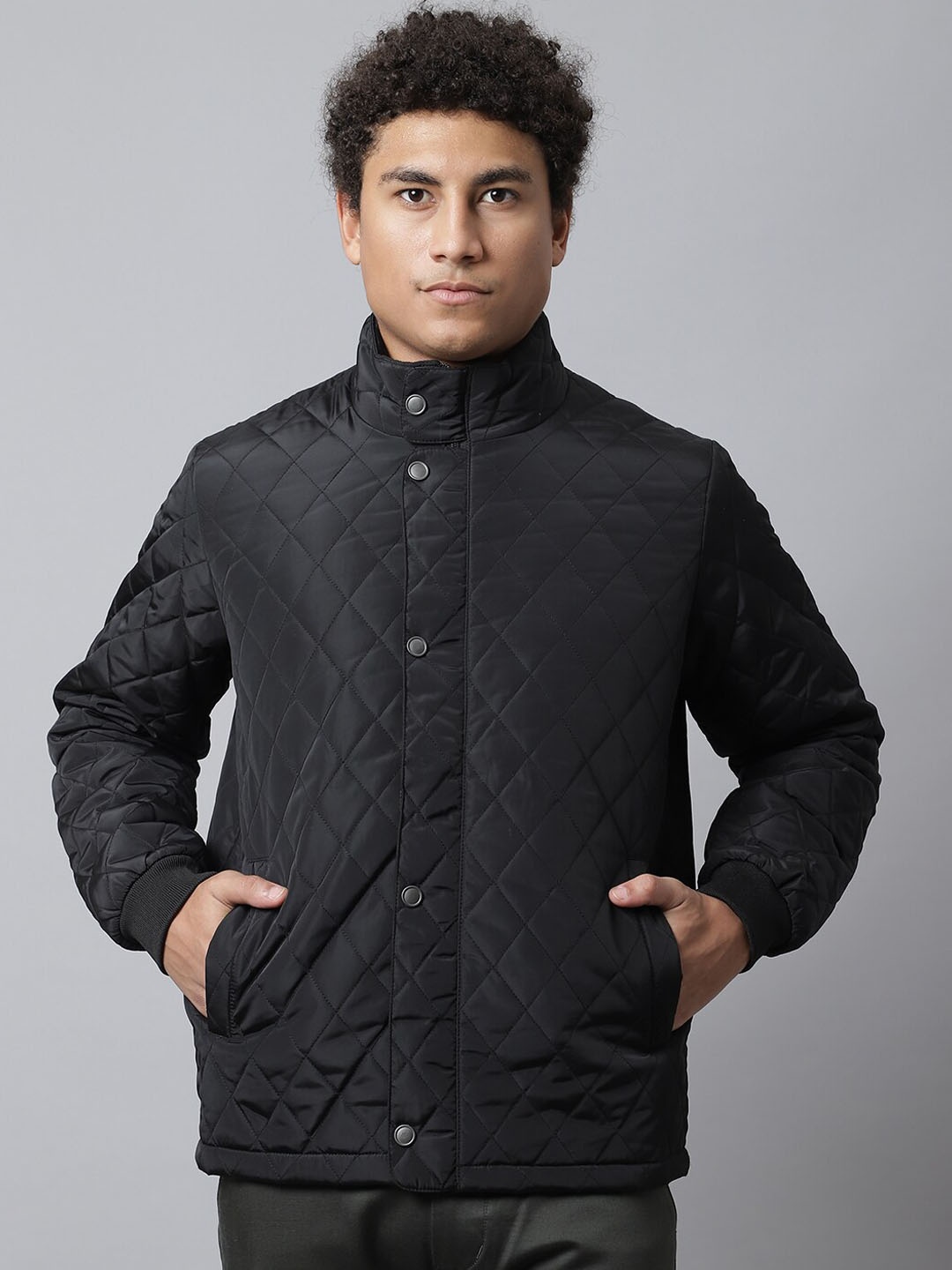 

Rodamo Men Checked Windcheater Quilted Jacket, Black