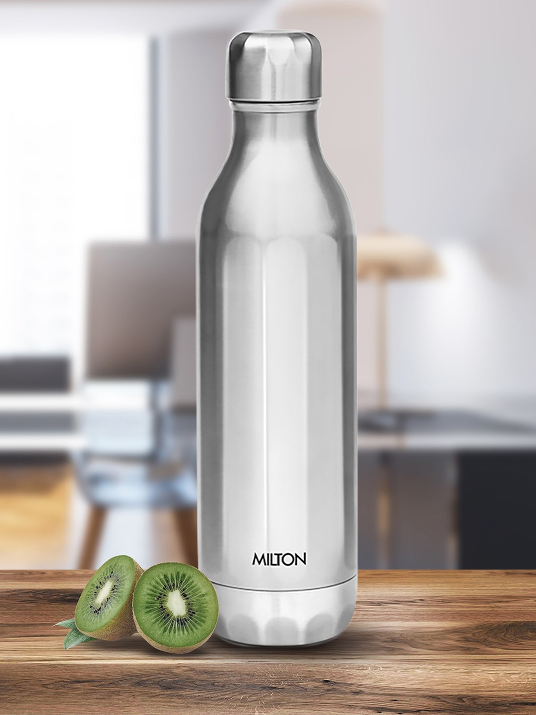 

Milton Silver Bliss 600 Thermosteel 24 Hours Hot and Cold Bottle 540 ml