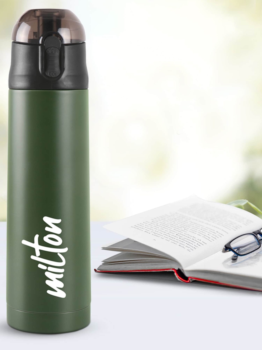 

Milton Green New Crown 900 Thermosteel 24 Hours Hot and Cold Bottle 750 ml