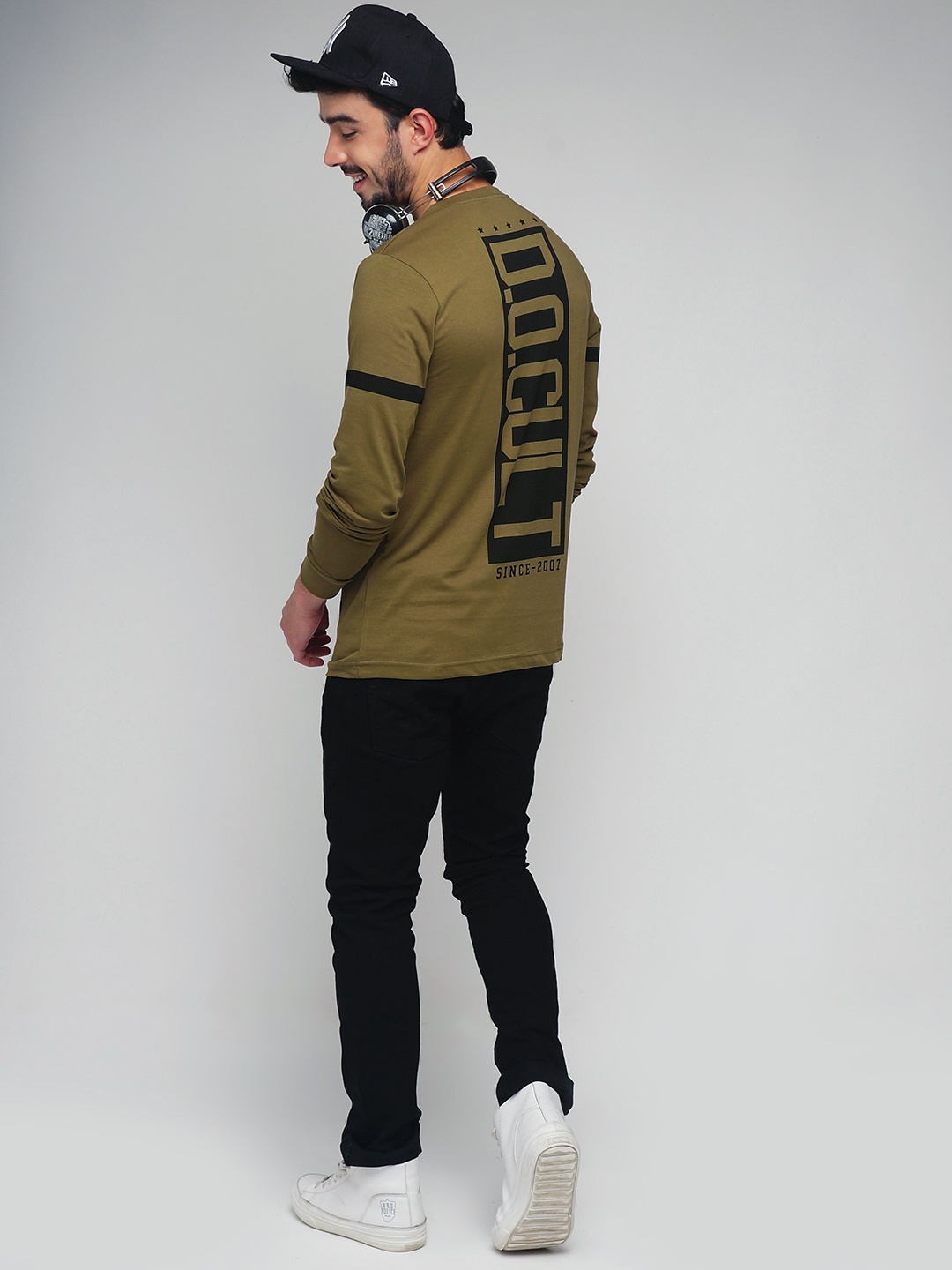 

Difference of Opinion Men Olive Green Printed Round Neck T-shirt