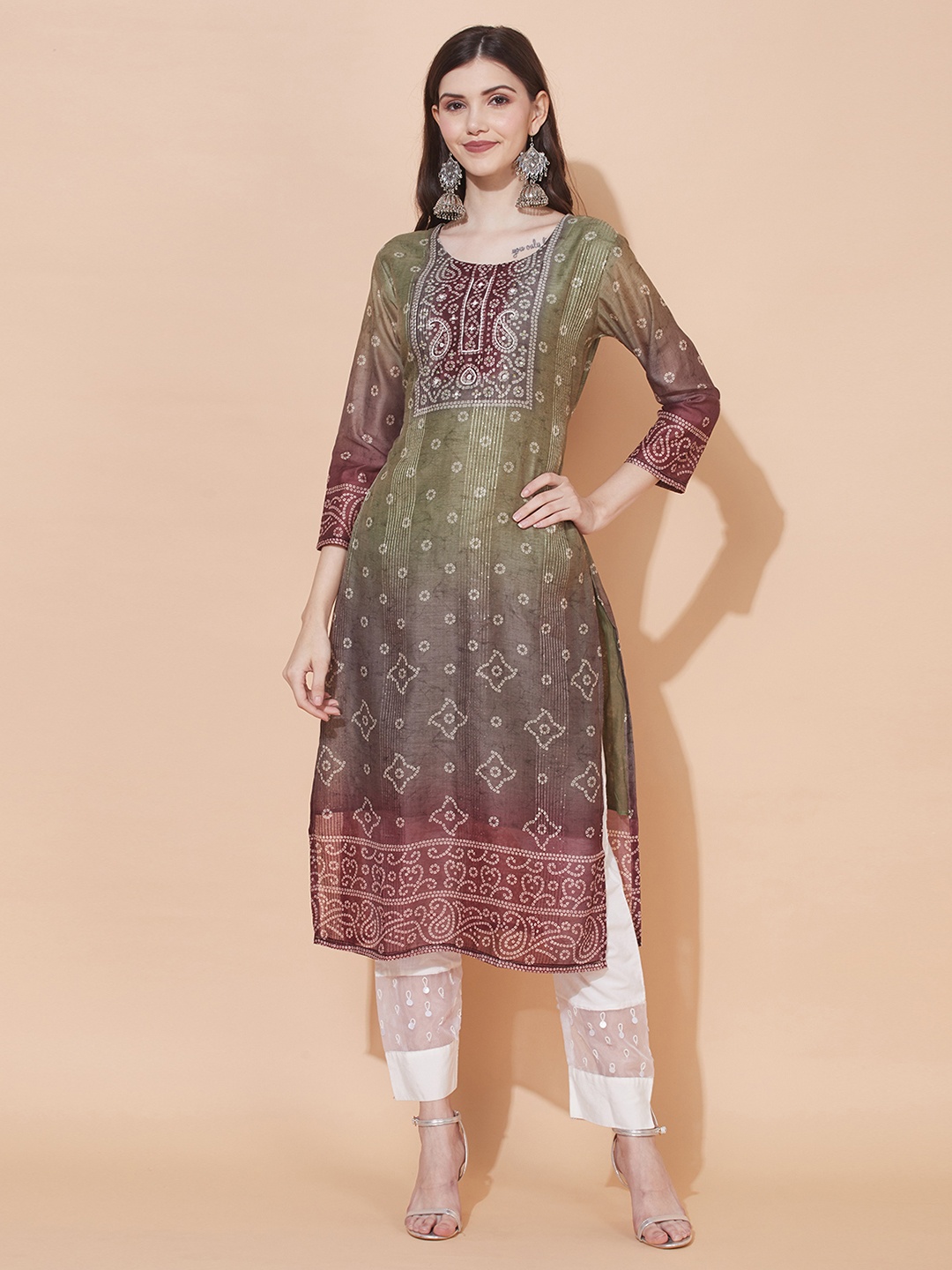 

FASHOR Women Green Geometric Printed Keyhole Neck Chanderi Silk Kurta