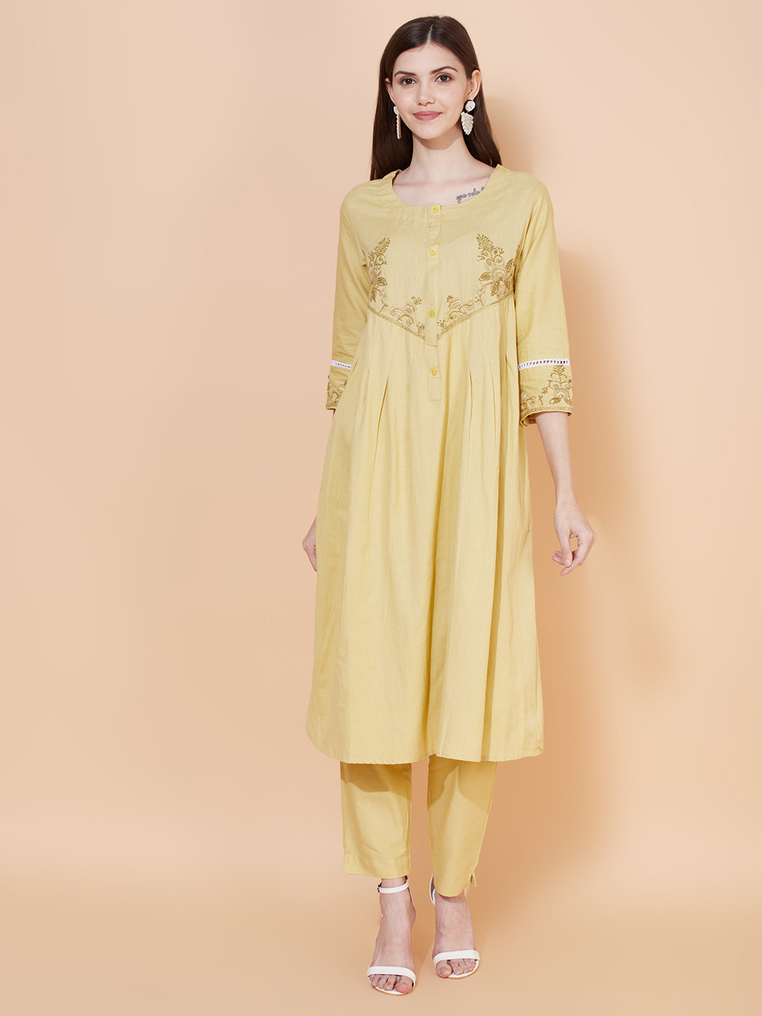 

FASHOR Women Floral Embroidered Pleated Thread Work Cotton Kurta with Trouser, Beige