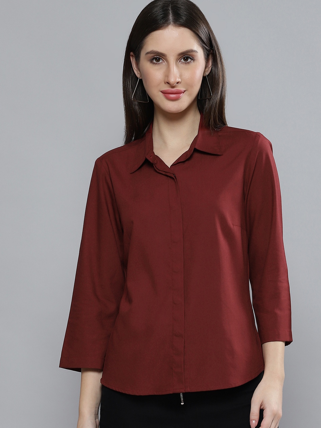 

DENNISON Women Maroon Smart Slim Fit Casual Shirt
