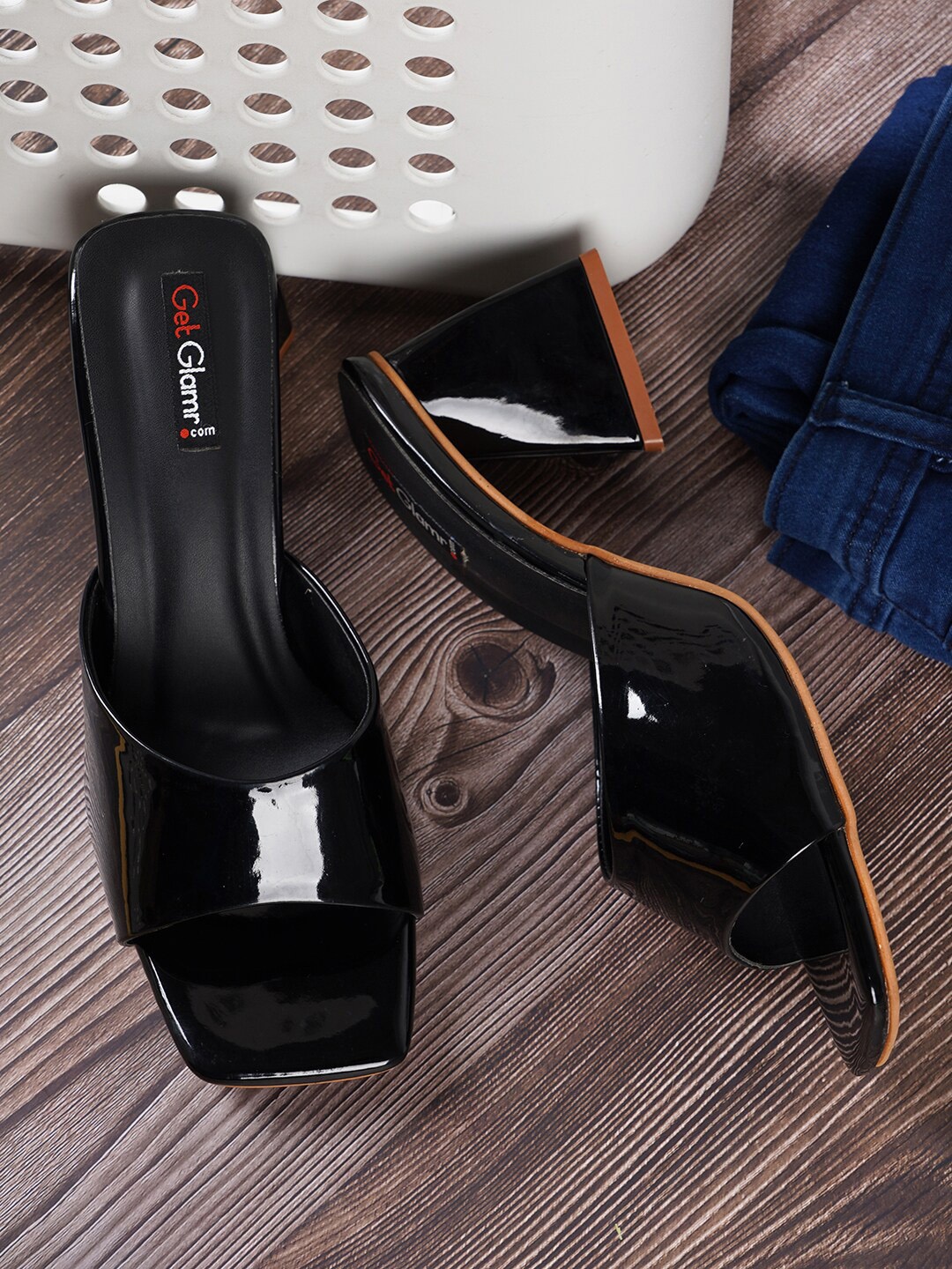 

Get Glamr Women Wedge Sandals, Black