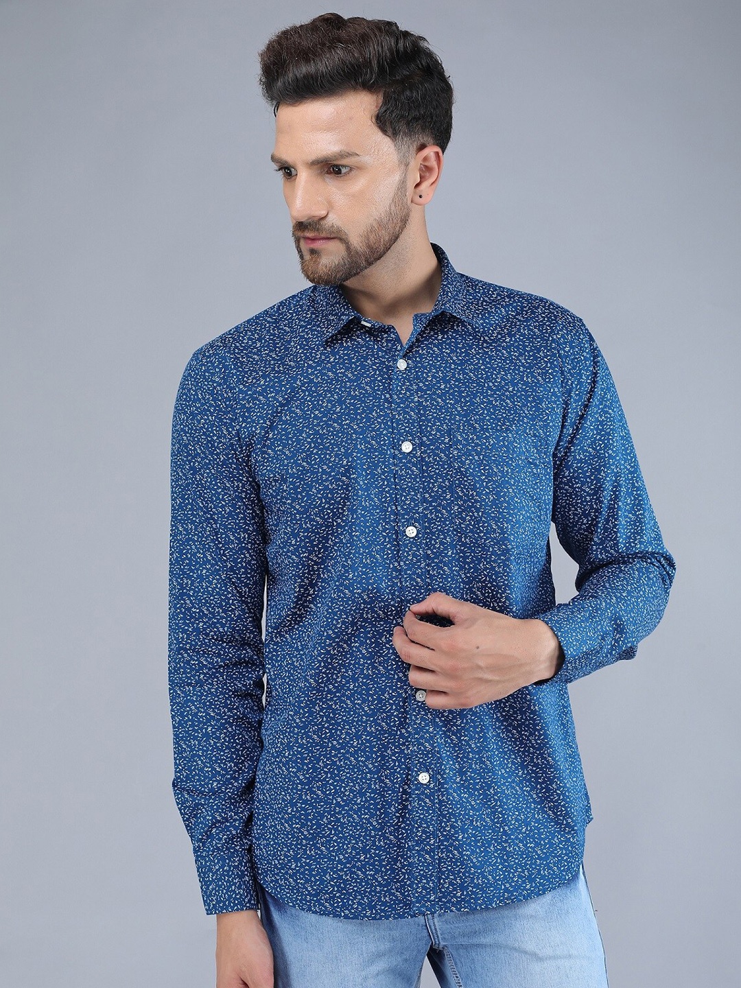 

TQS Men Printed Casual Shirt, Blue