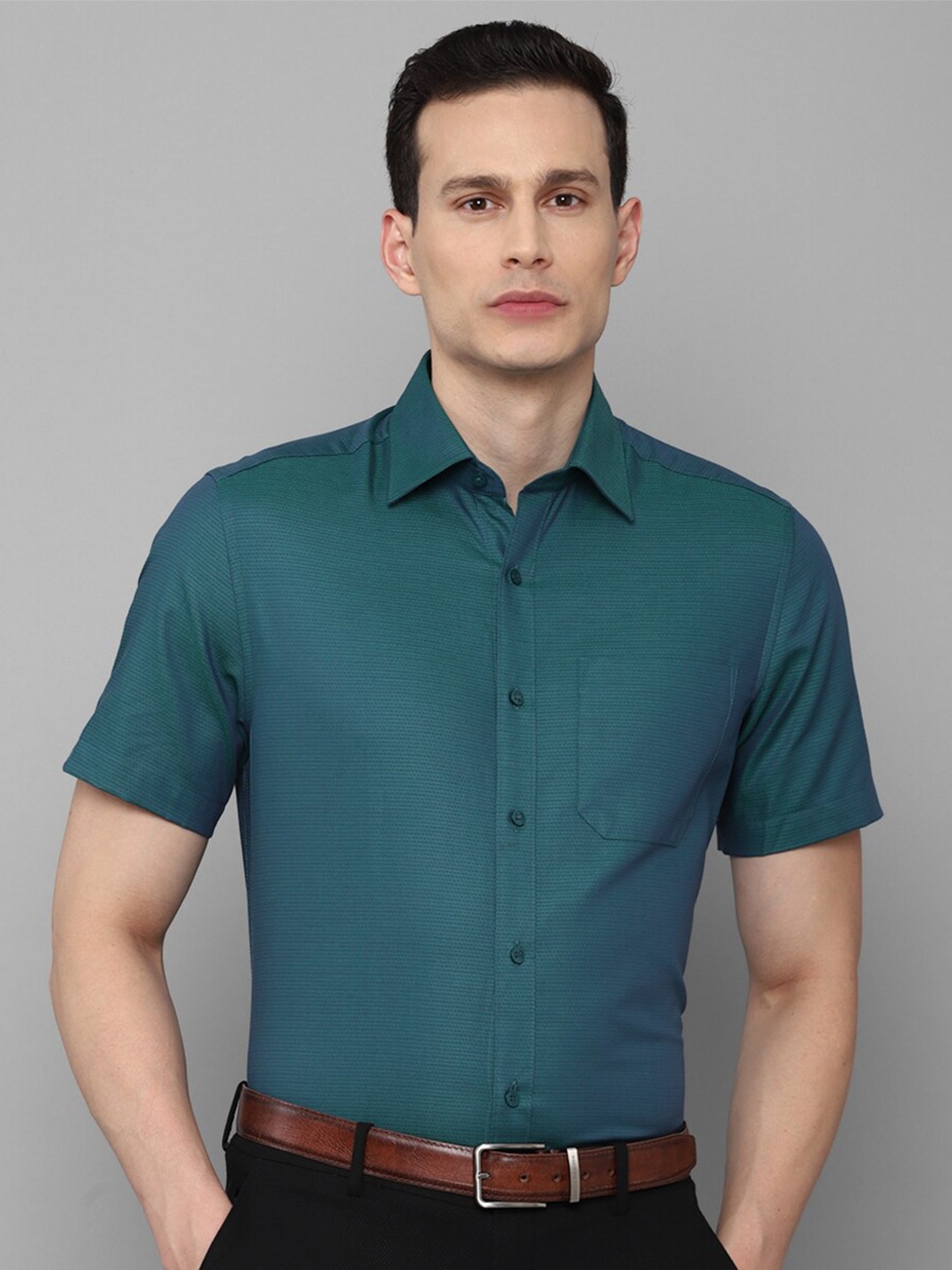 

Louis Philippe Men Slim Fit Cotton Formal Shirt, Teal