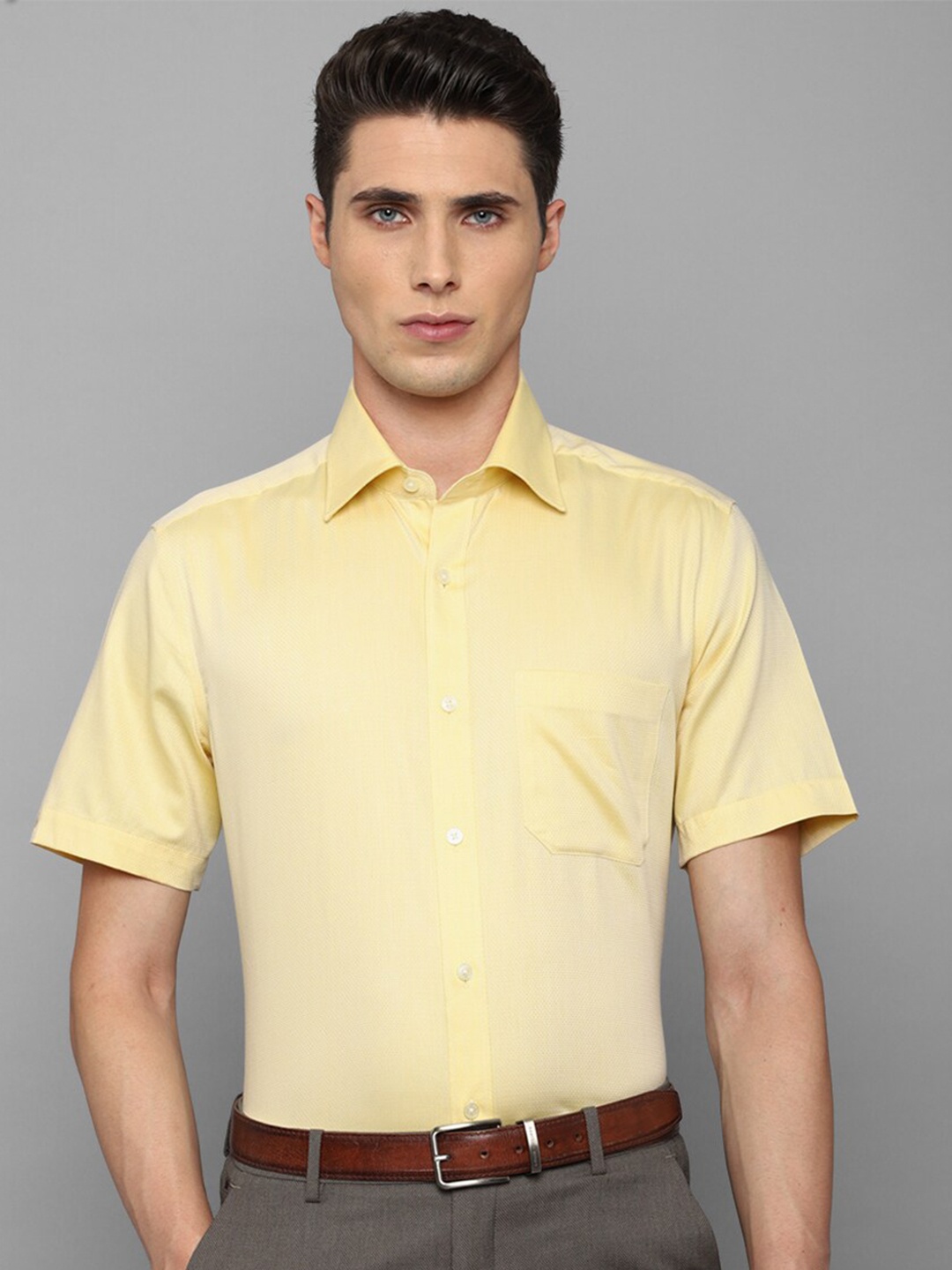 

Louis Philippe Men Slim Fit Pure Cotton Formal Shirt, Yellow