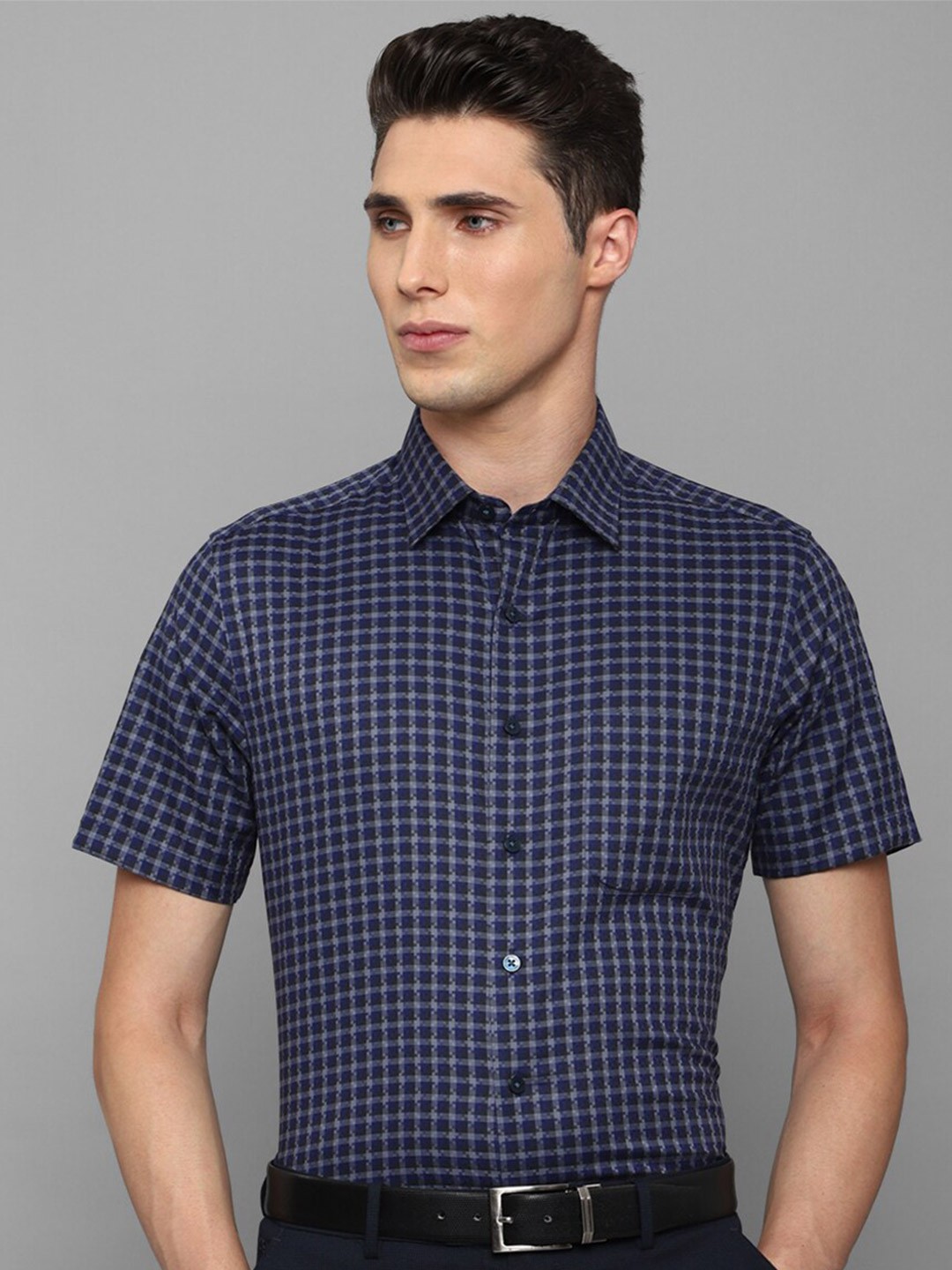 

Louis Philippe Men Slim Fit Checked Formal Shirt, Blue