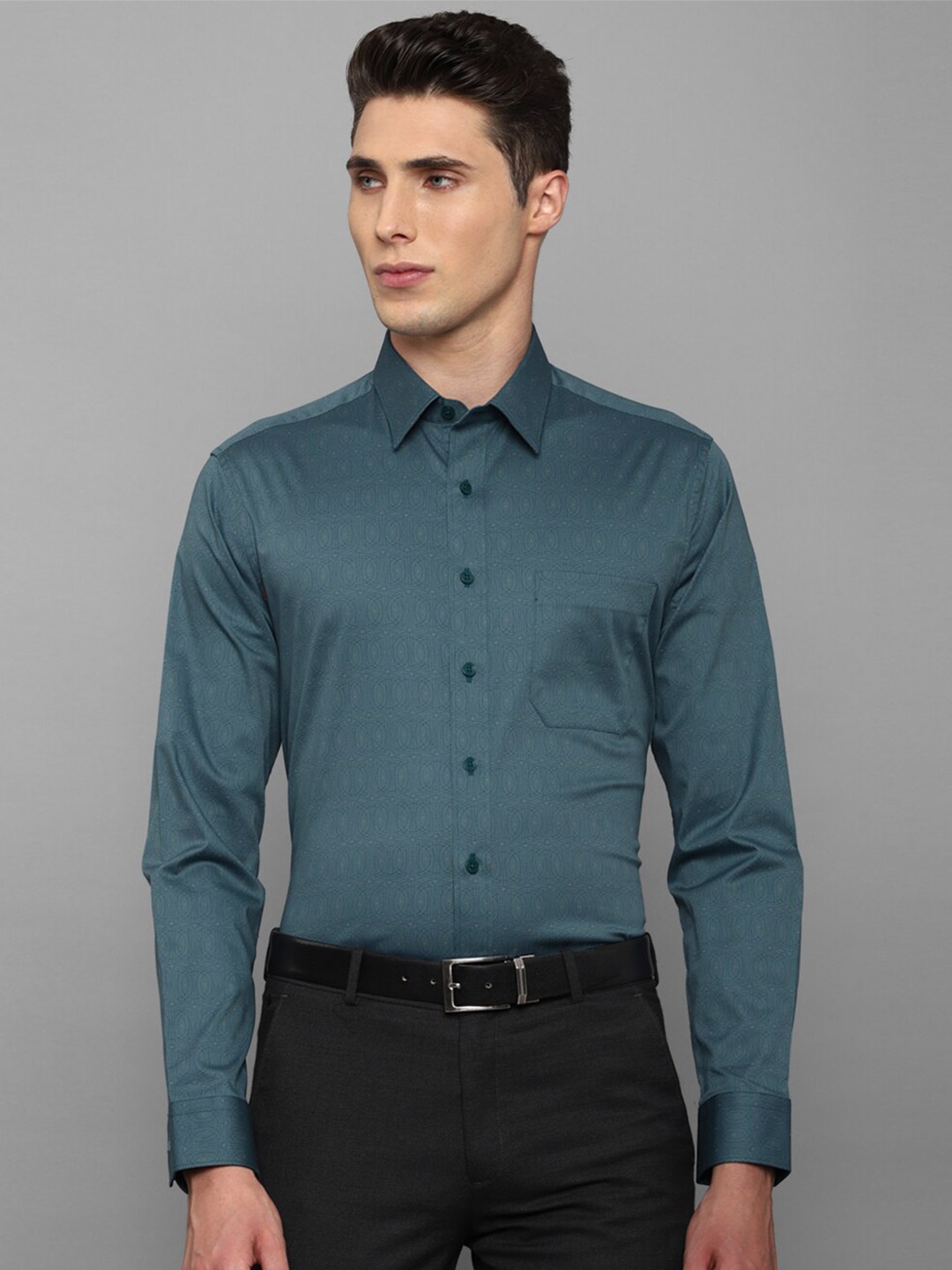 

Louis Philippe Men Slim Fit Printed Formal Shirt, Green