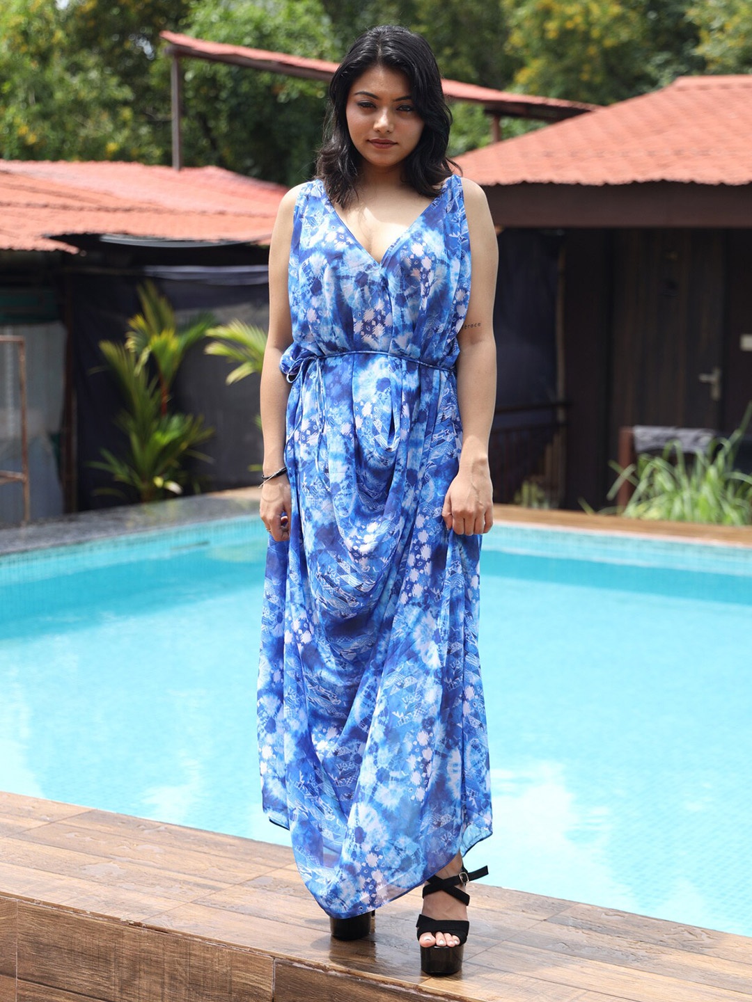 

Rajoria Instyle Digital Print Georgette Maxi Dress, Blue