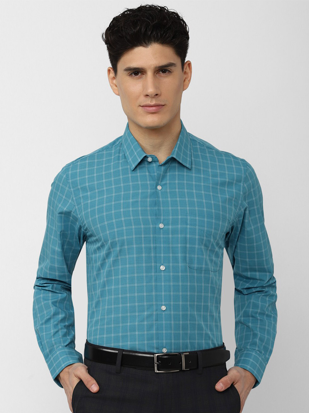 

Peter England Men Checked Slim Fit Formal Shirt, Blue