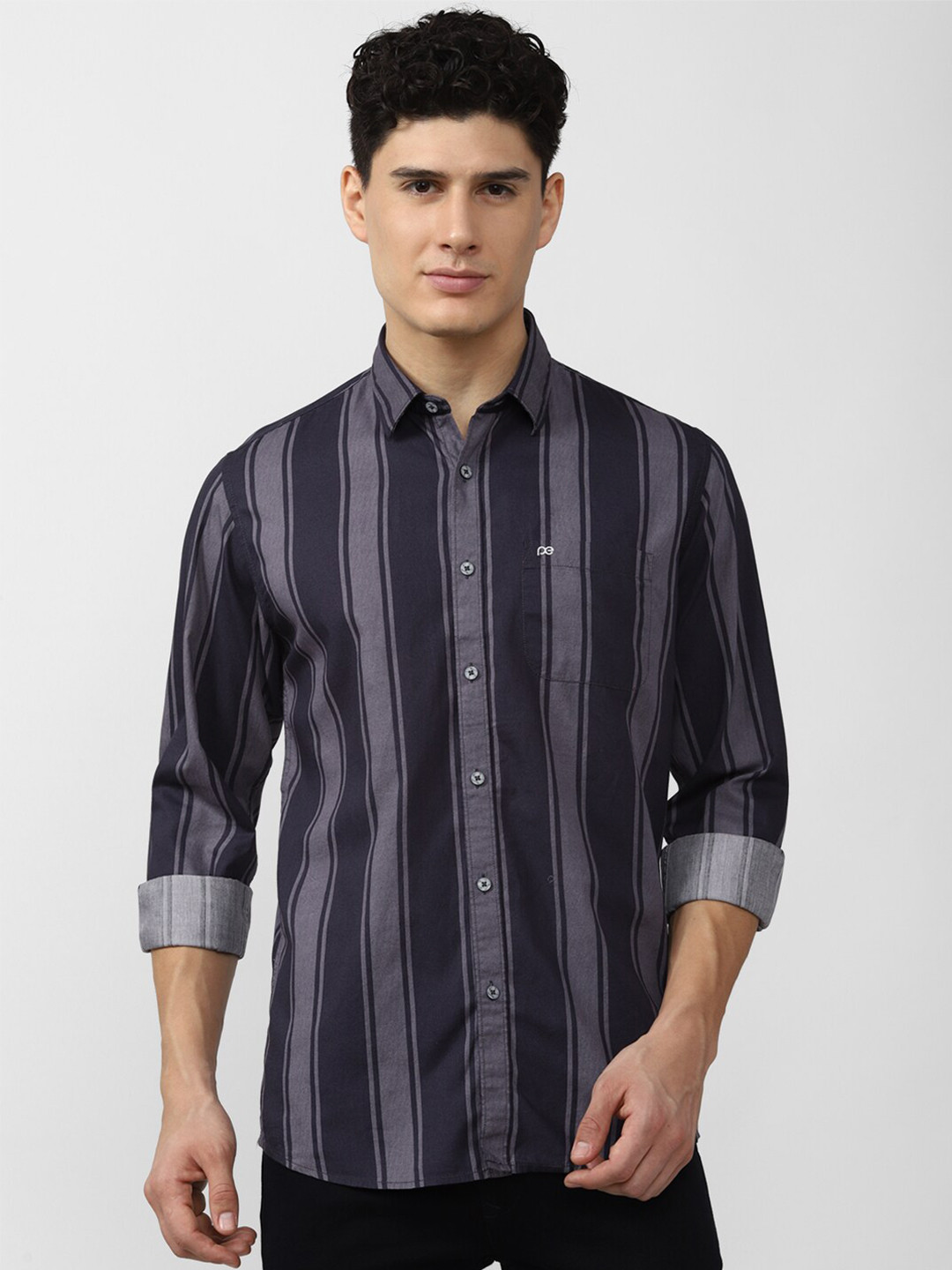 

Peter England Casuals Men Navy Slim Fit Striped Pure Cotton Casual Shirt, Navy blue