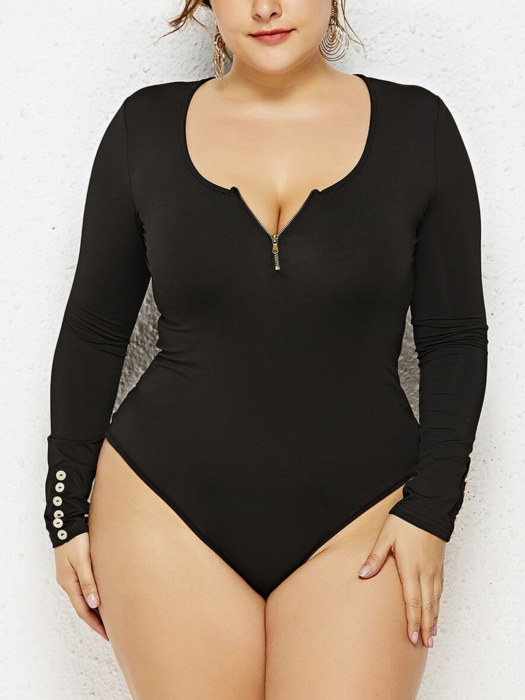 

URBANIC Plus Size Zipper Top, Black