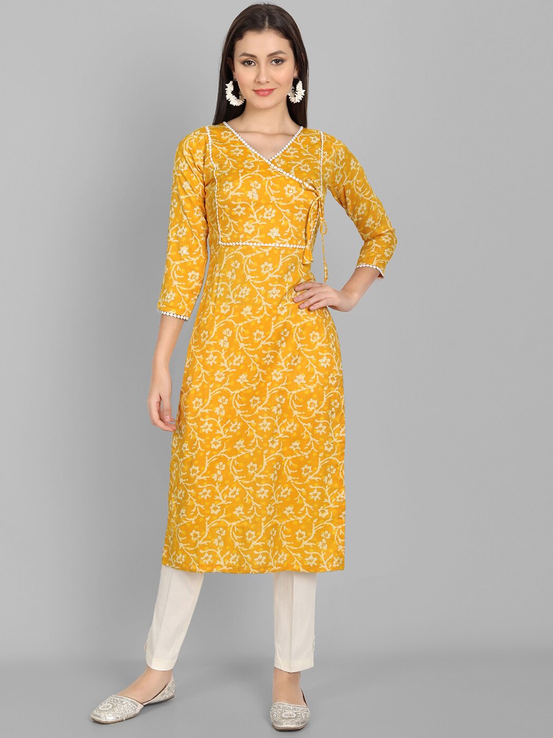

Pakiza Women Yellow Ethnic Motifs Printed Kurta