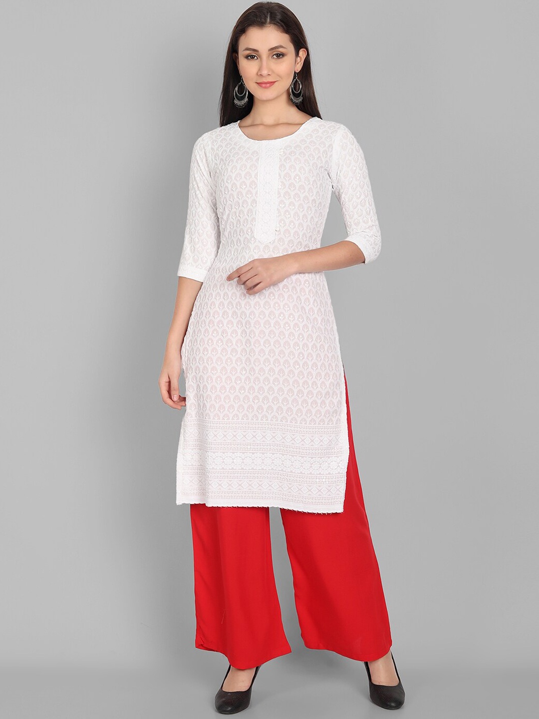 

Pakiza Women White Embroidered Flared Sleeves Thread Work Kurta