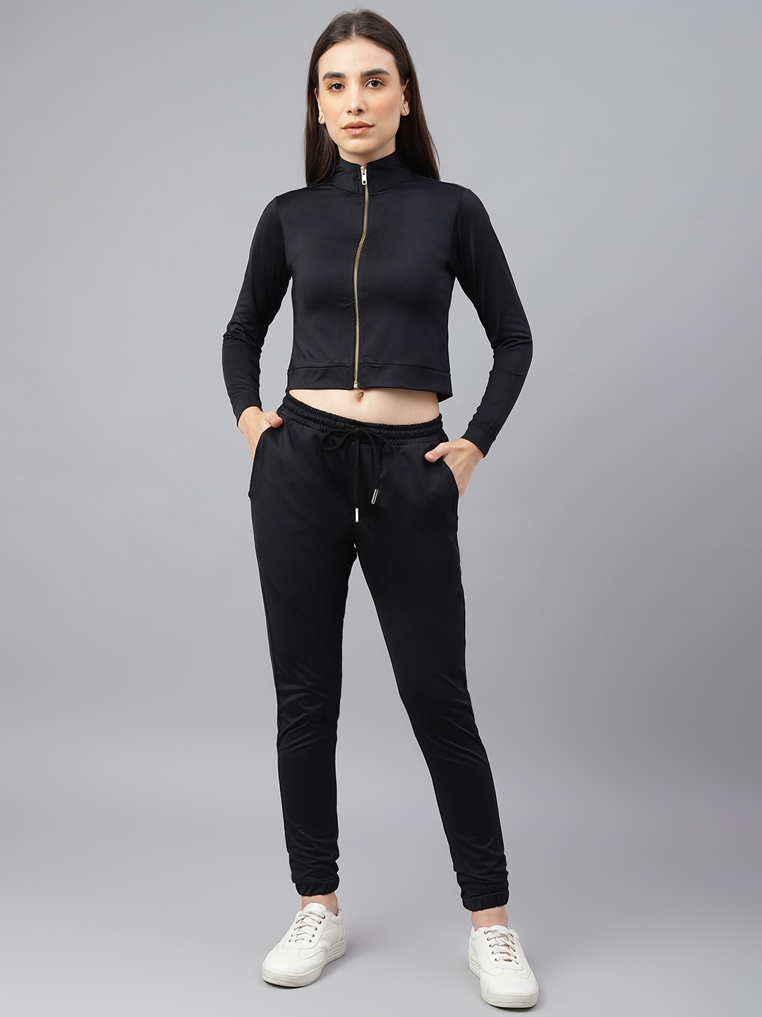 

BESIMPLE Women Solid Mock Neck Tracksuits, Black