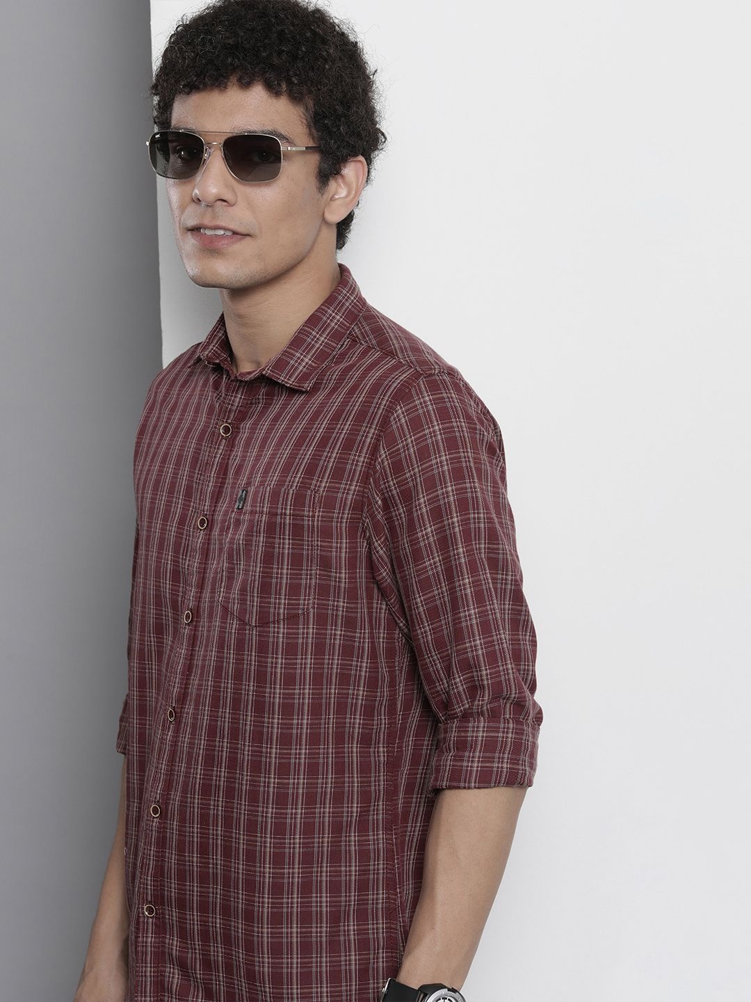 

The Indian Garage Co Men Burgundy & Beige Checked Cotton Casual Shirt