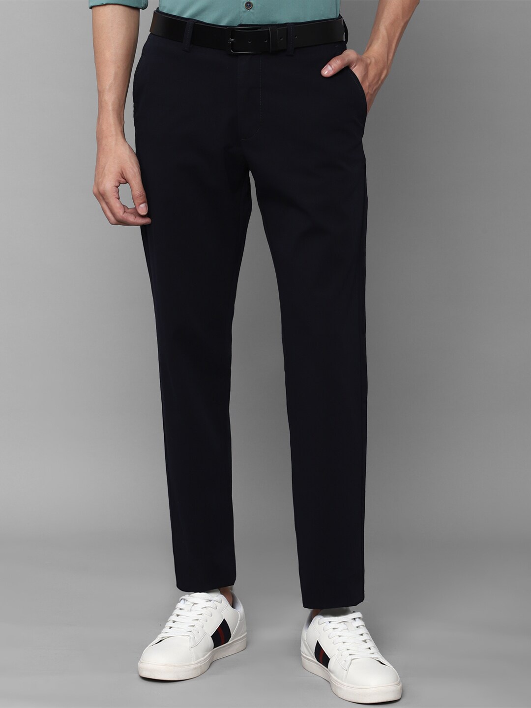 

Allen Solly Men Trouser, Black