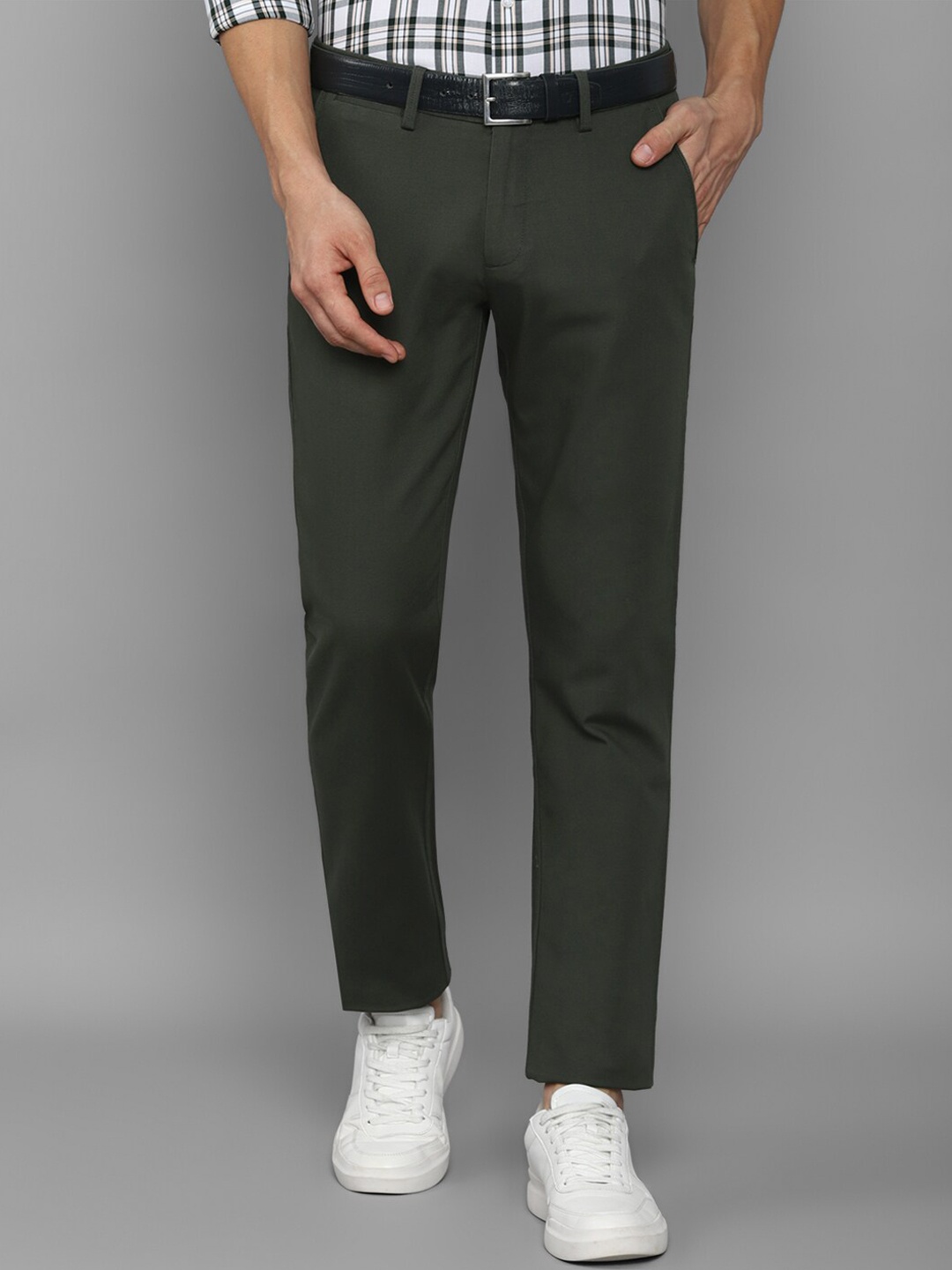 

Allen Solly Men Slim Fit Chinos Trouser, Grey