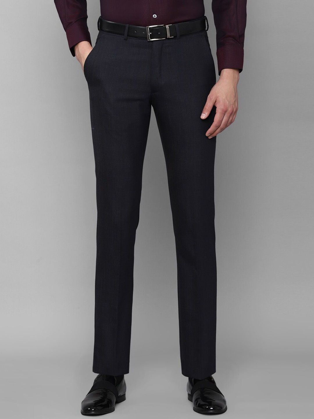 

Luxure by Louis Philippe Men Slim Fit Trouser, Navy blue