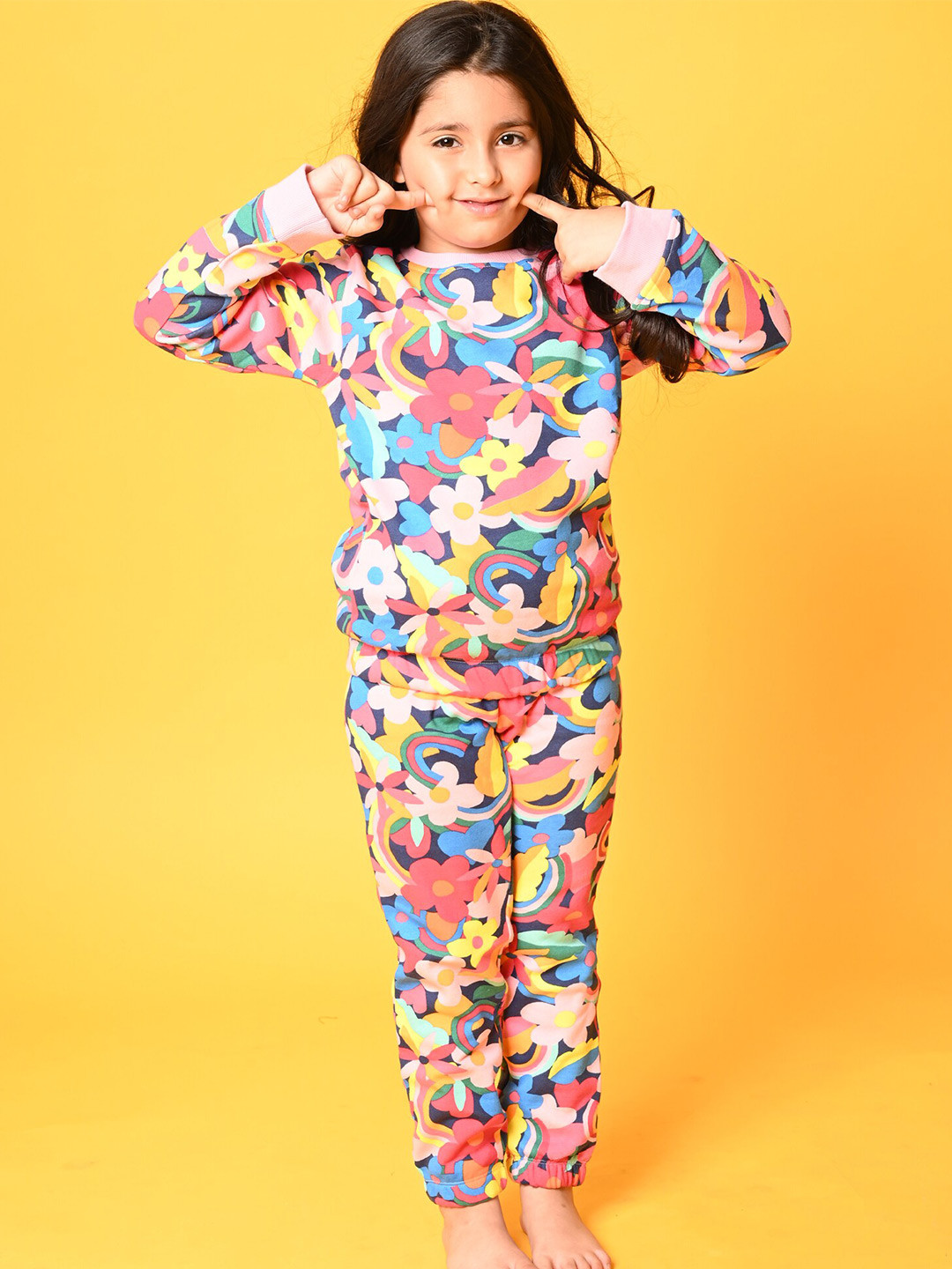 

Anthrilo Girls Pink & Blue Floral Fleece Printed Fleece Sweatshirt & Joggers