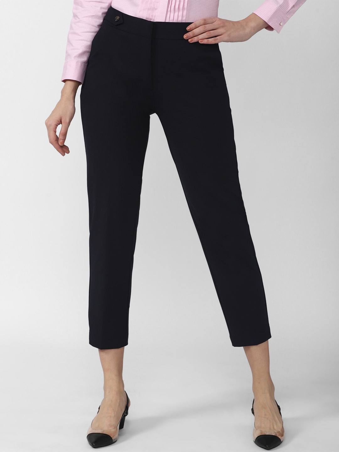 

Van Heusen Woman Solid Trousers, Black