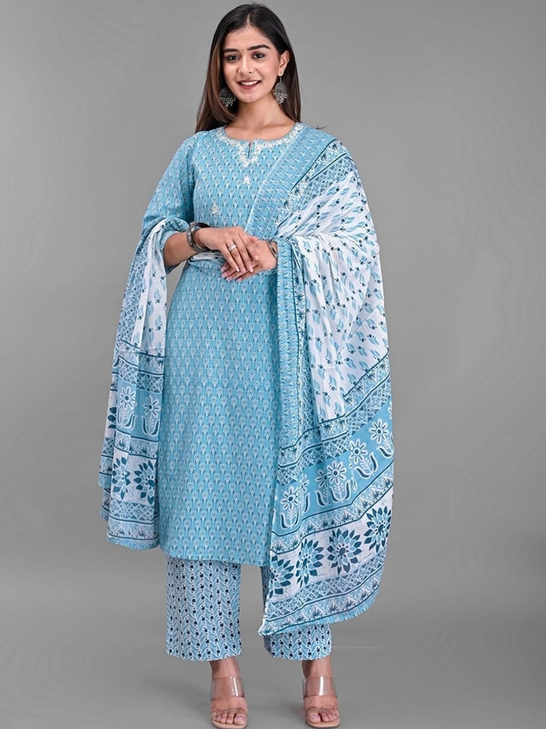 

EtnicaWear Women Blue Floral Printed Pure Cotton Kurta with Palazzos & With Dupatta