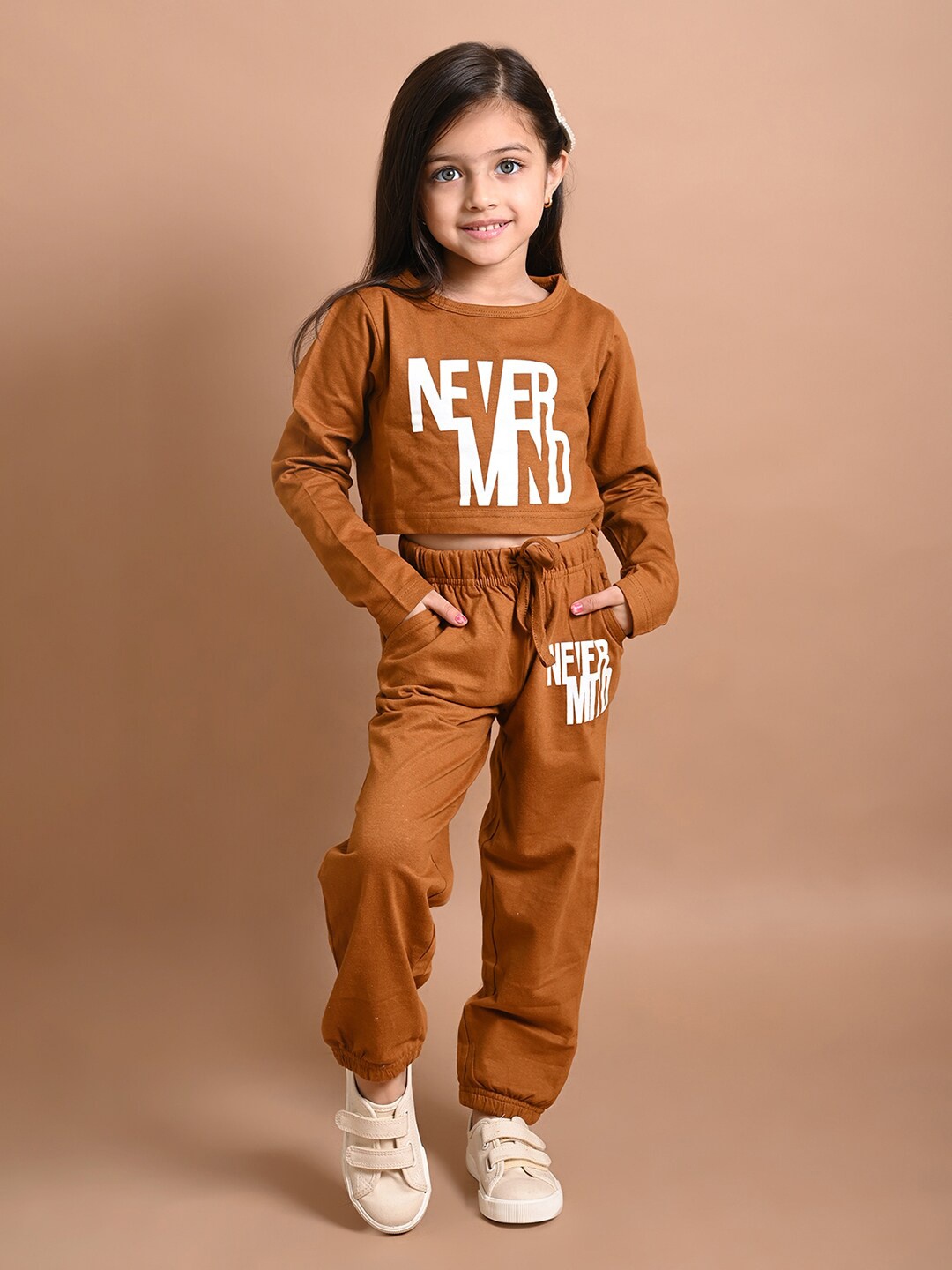 

LilPicks Girls Beige & White Printed Top with Trouser
