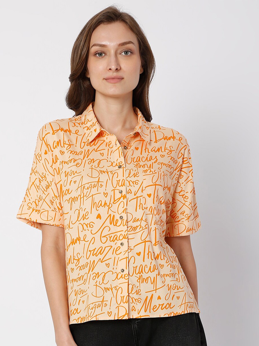 

Vero Moda Women Printed Casual Shirt, Orange