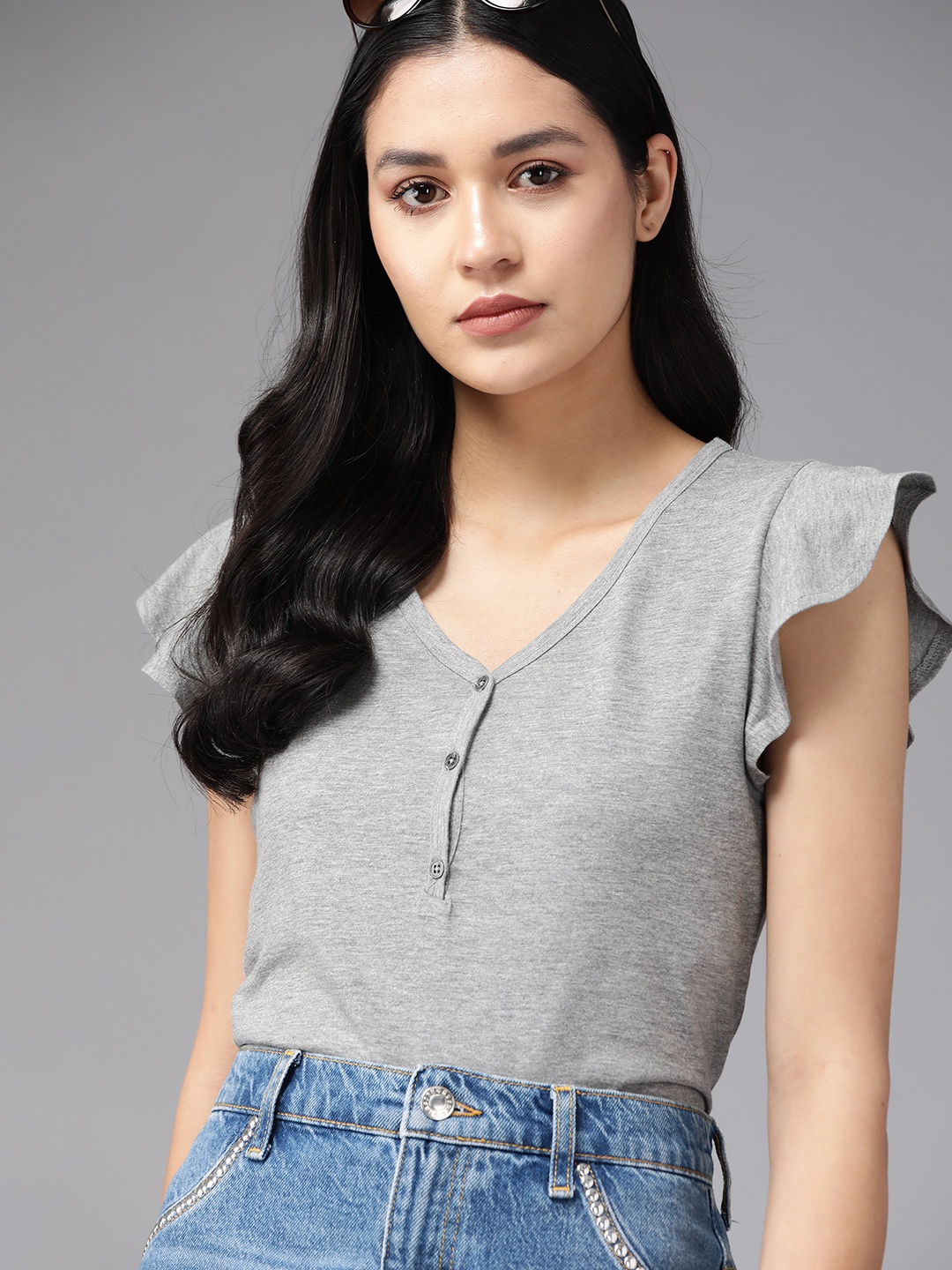 

The Roadster Lifestyle Co. Flutter Sleeves Regular Top, Grey melange