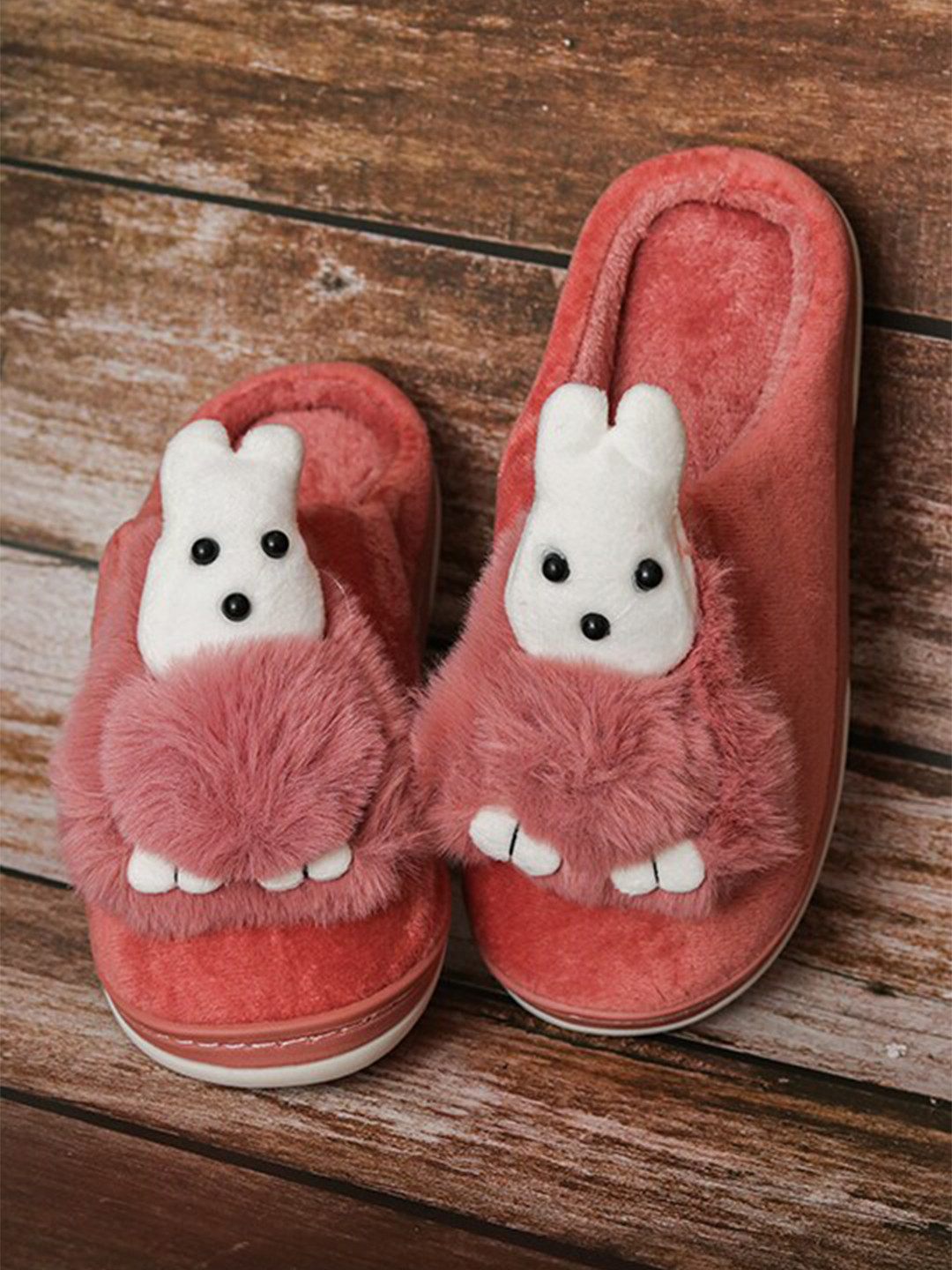 

Brauch Women Pink & White Room Slippers