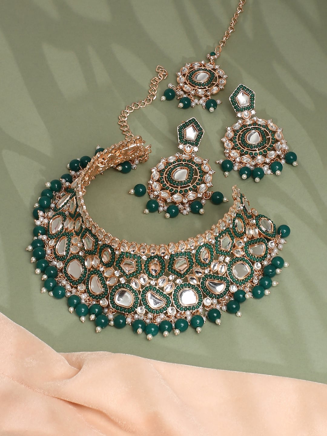 

VATSALYA creation Gold-Plated Stone-Studded Choker Necklace Set, Green
