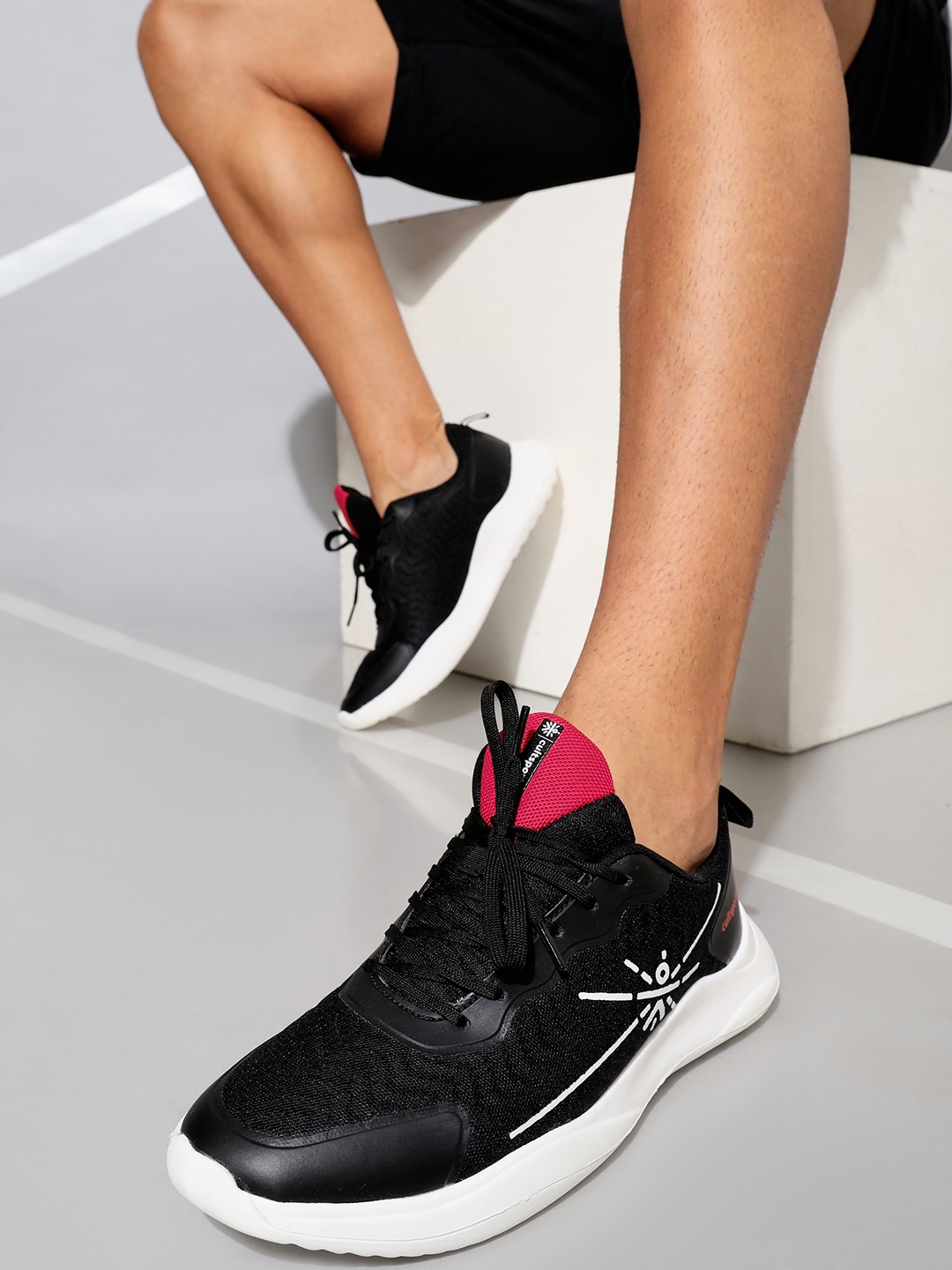 

CULT Men Black Mesh Running Shoes