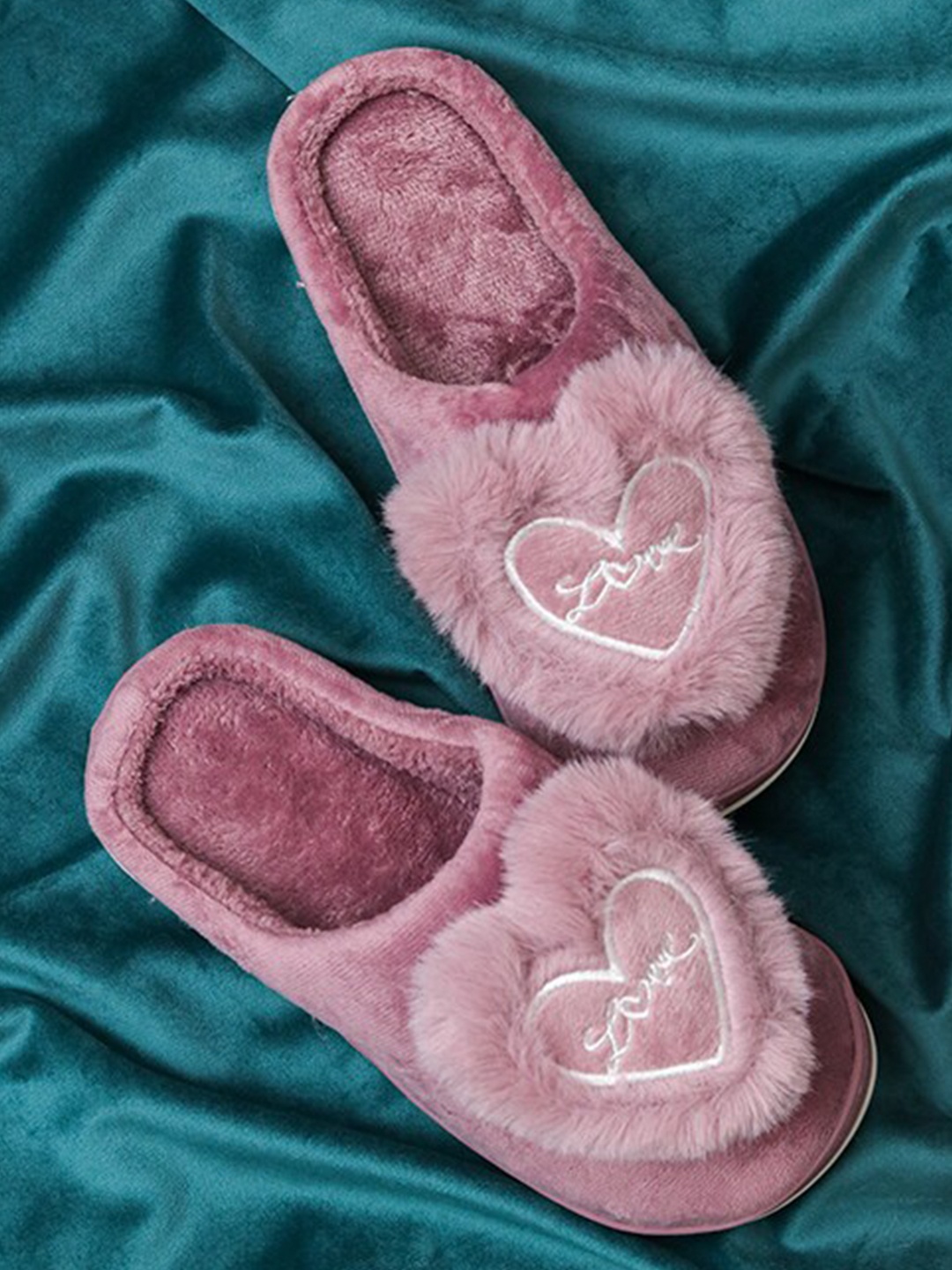 

Brauch Women Purple & White Room Slippers