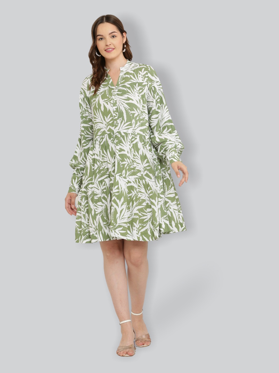 

The Label Bar Green & Beige Tropical A-Line Dress