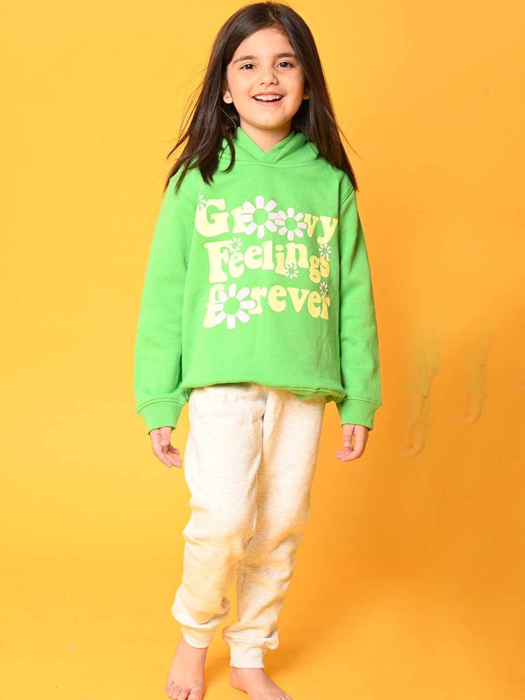 

Anthrilo Kids Girls Green & Grey Groovy Feelings Printed Hoodie with Joggers