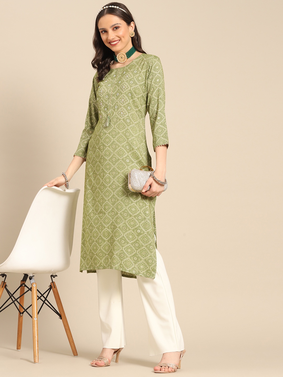 

Sangria Women Olive Green & White Bandhani Printed Kurta